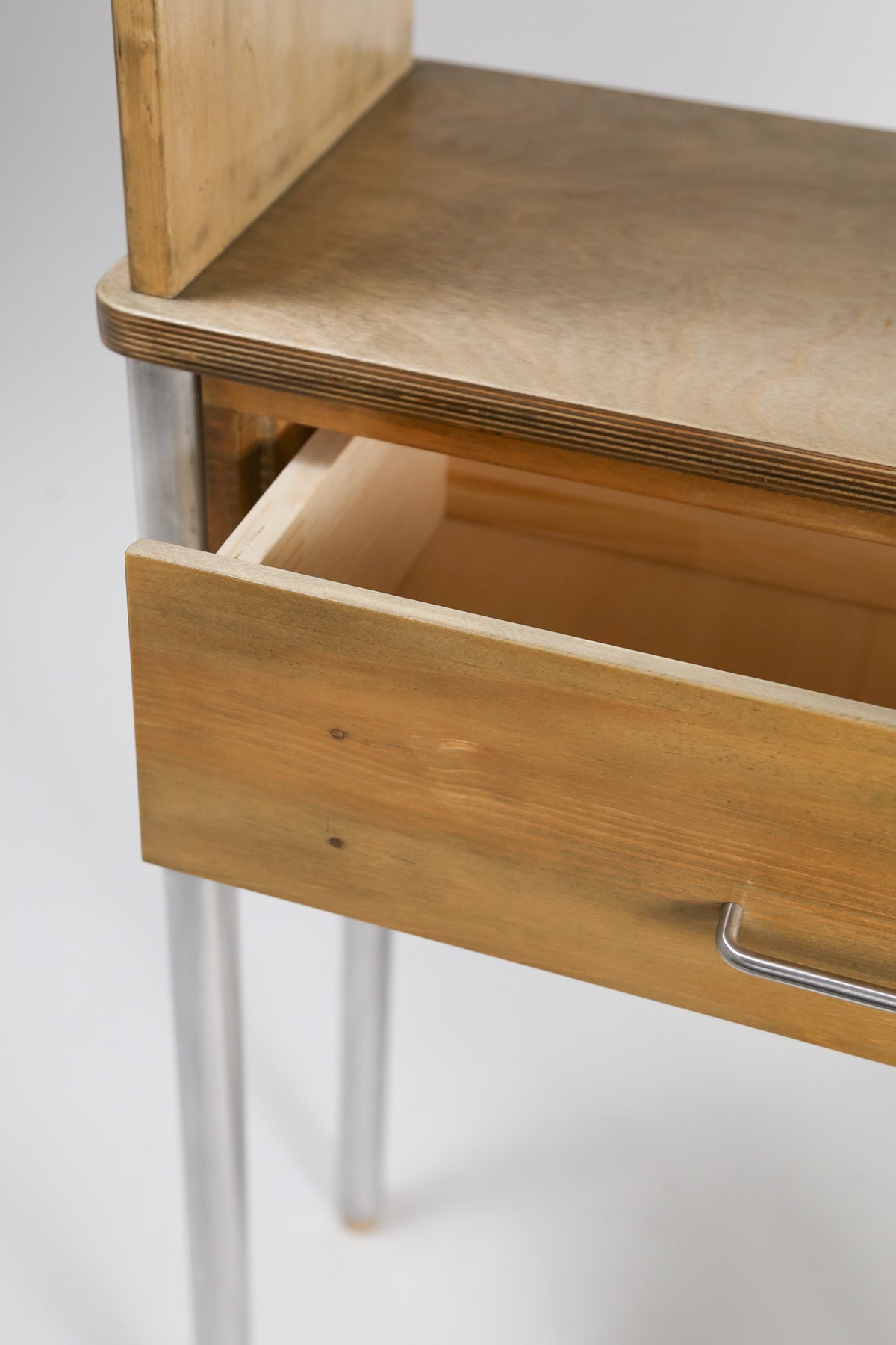 Plywood & Metal Pipe Tall Shelf / 合板とメタルパイプのトールシェルフ