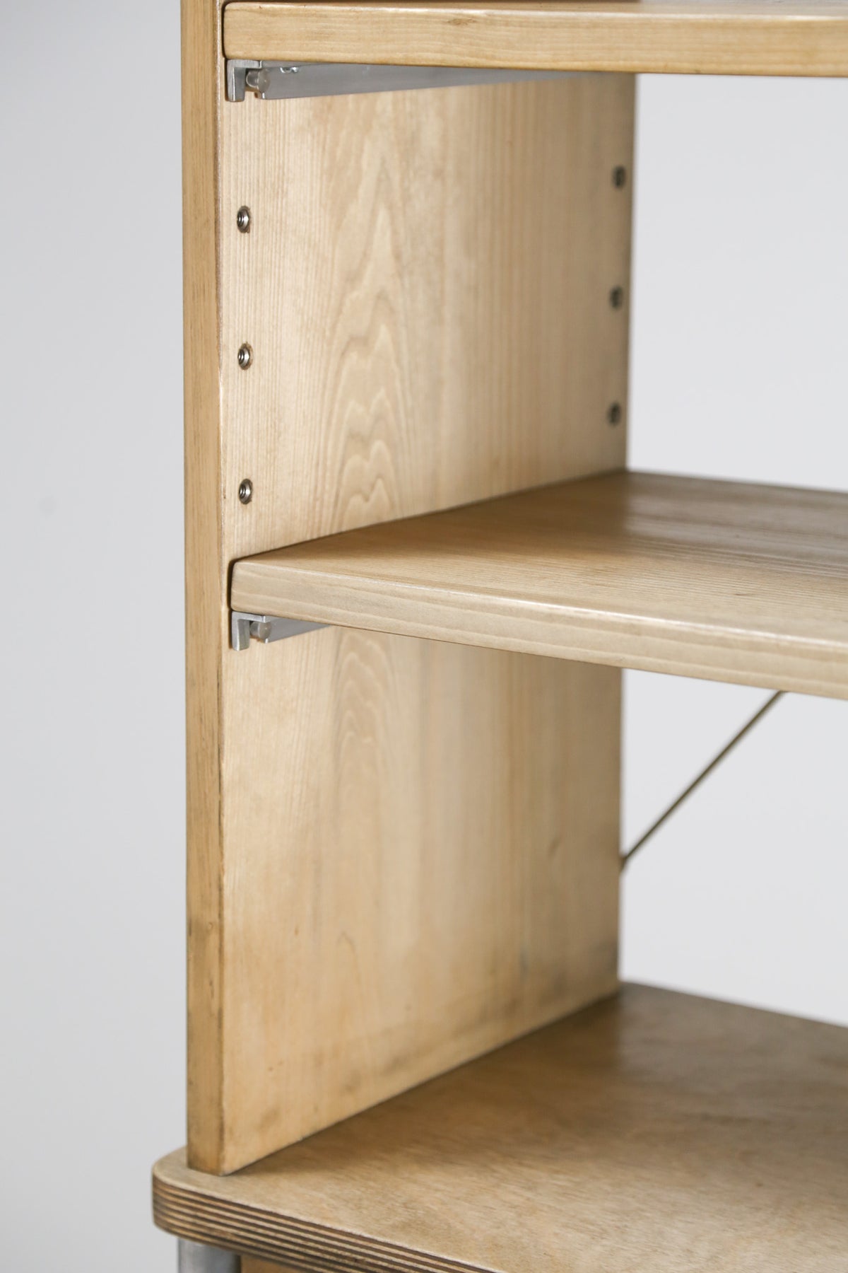 Plywood & Metal Pipe Tall Shelf / 合板とメタルパイプのトールシェルフ