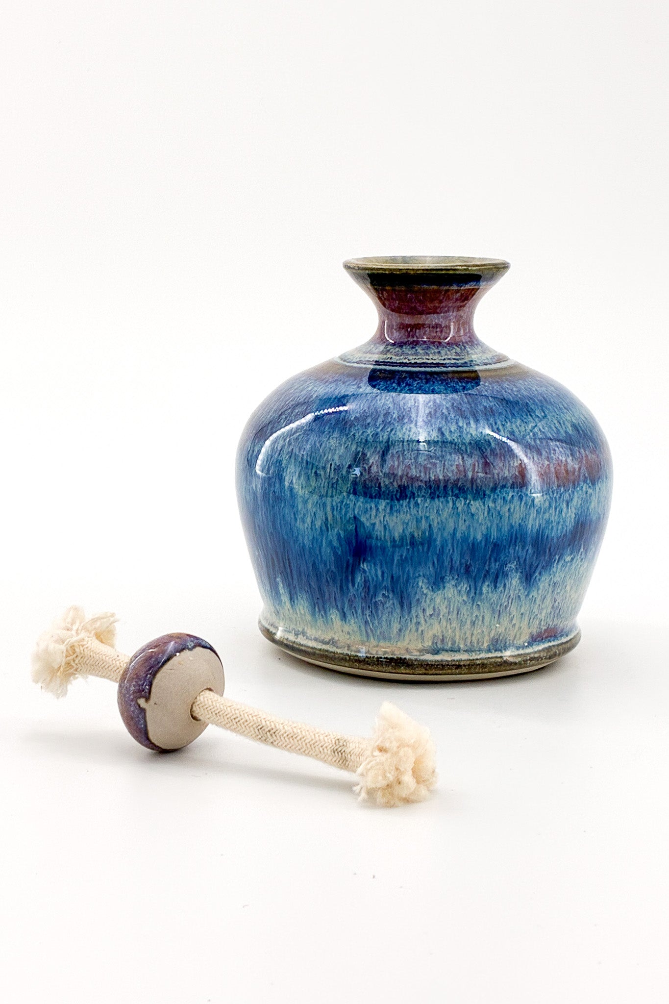 Oil Lamp (Floral Pattern) / オイルランプ（ピンク/ブルー）