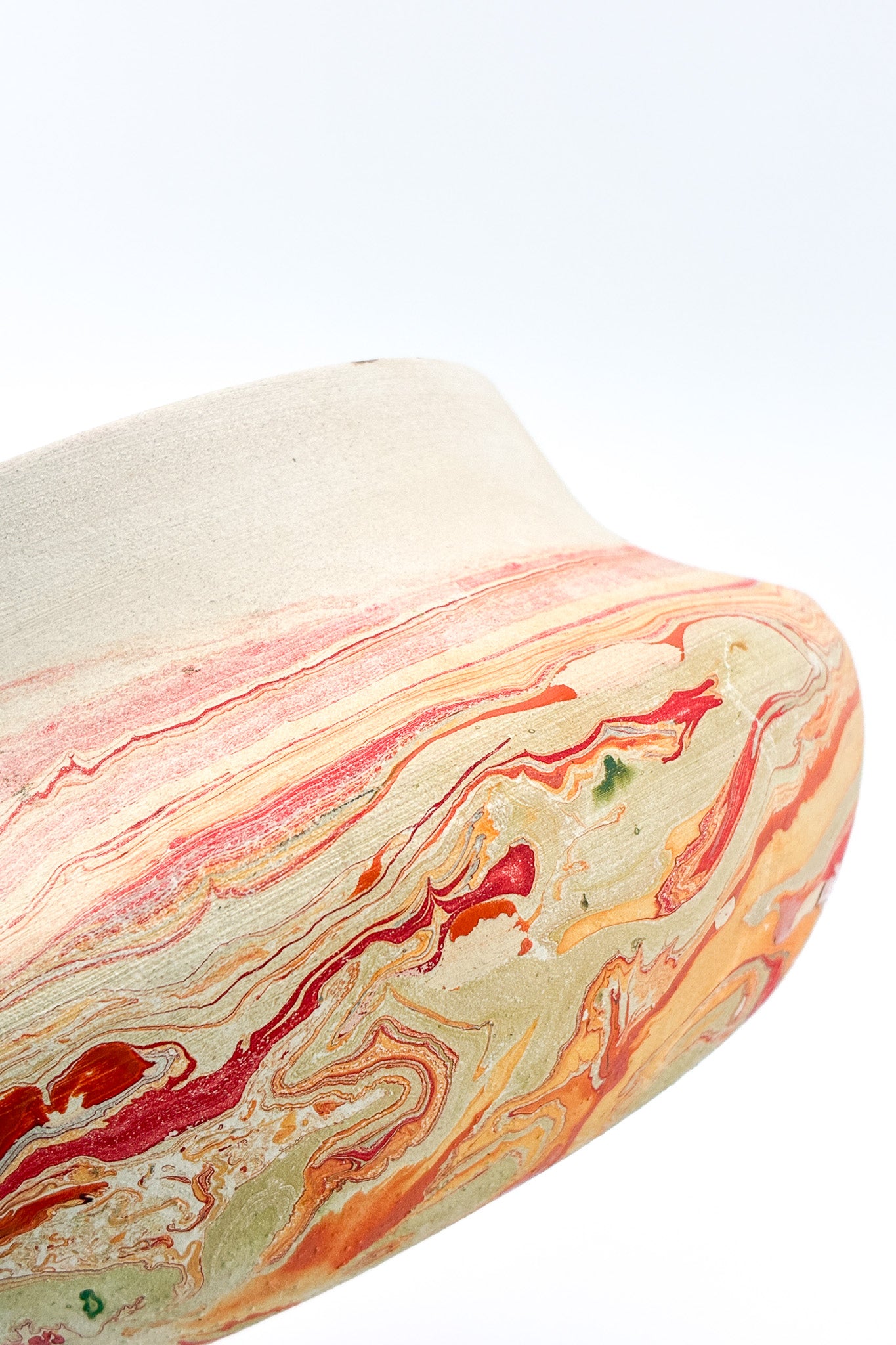 Nemadji Pottery Marbled Bowl (Red) / ネマジ 陶器 ボウル（赤系マーブル）