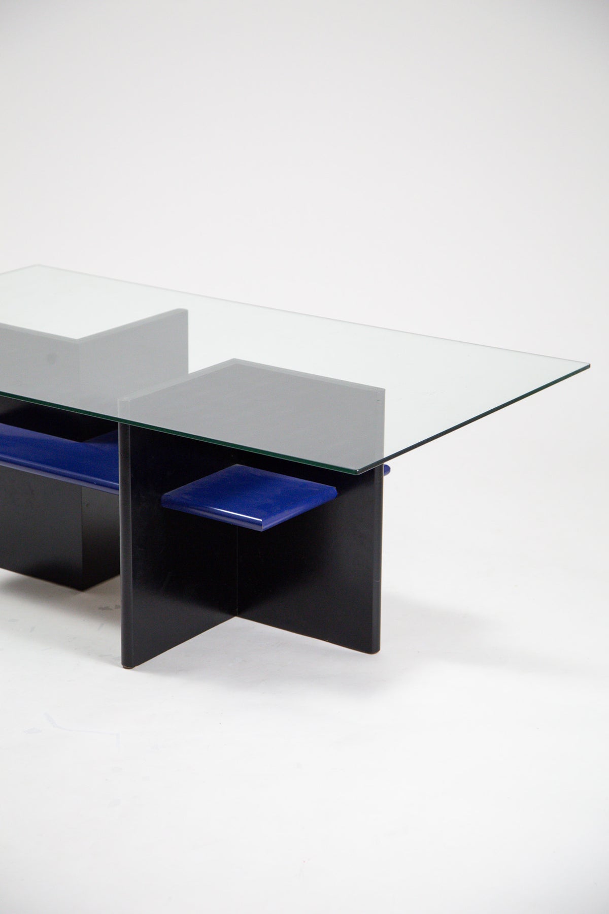 Postmodern Glass Top Low Table / ポストモダン ガラス天板 ローテーブル