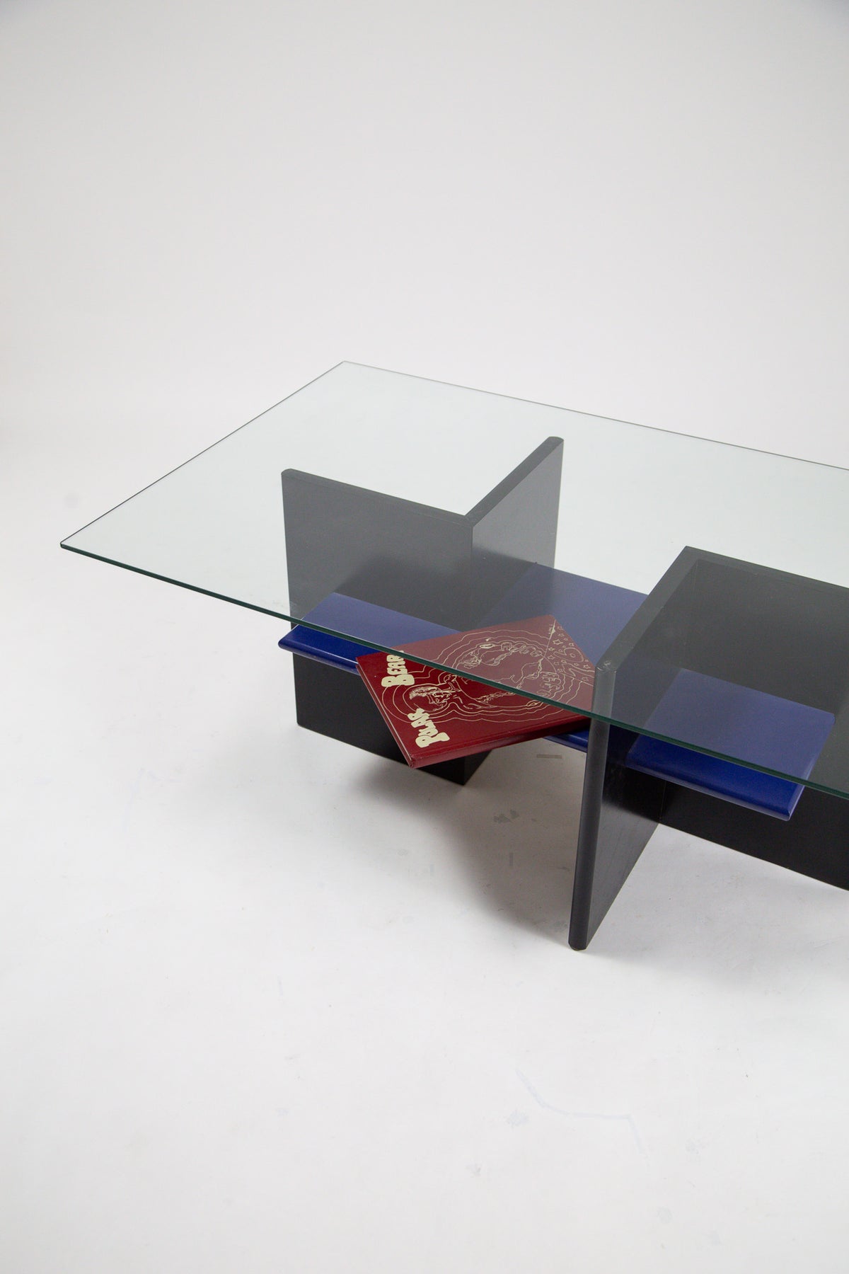 Postmodern Glass Top Low Table / ポストモダン ガラス天板 ローテーブル