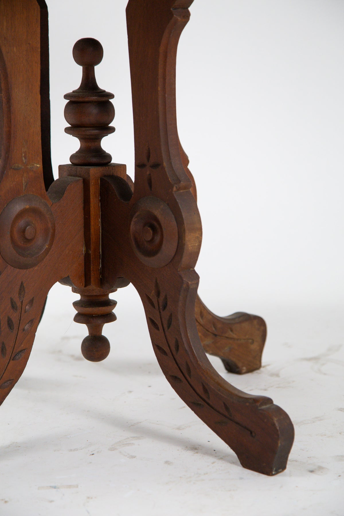 Wood Side Table / 木製サイドテーブル