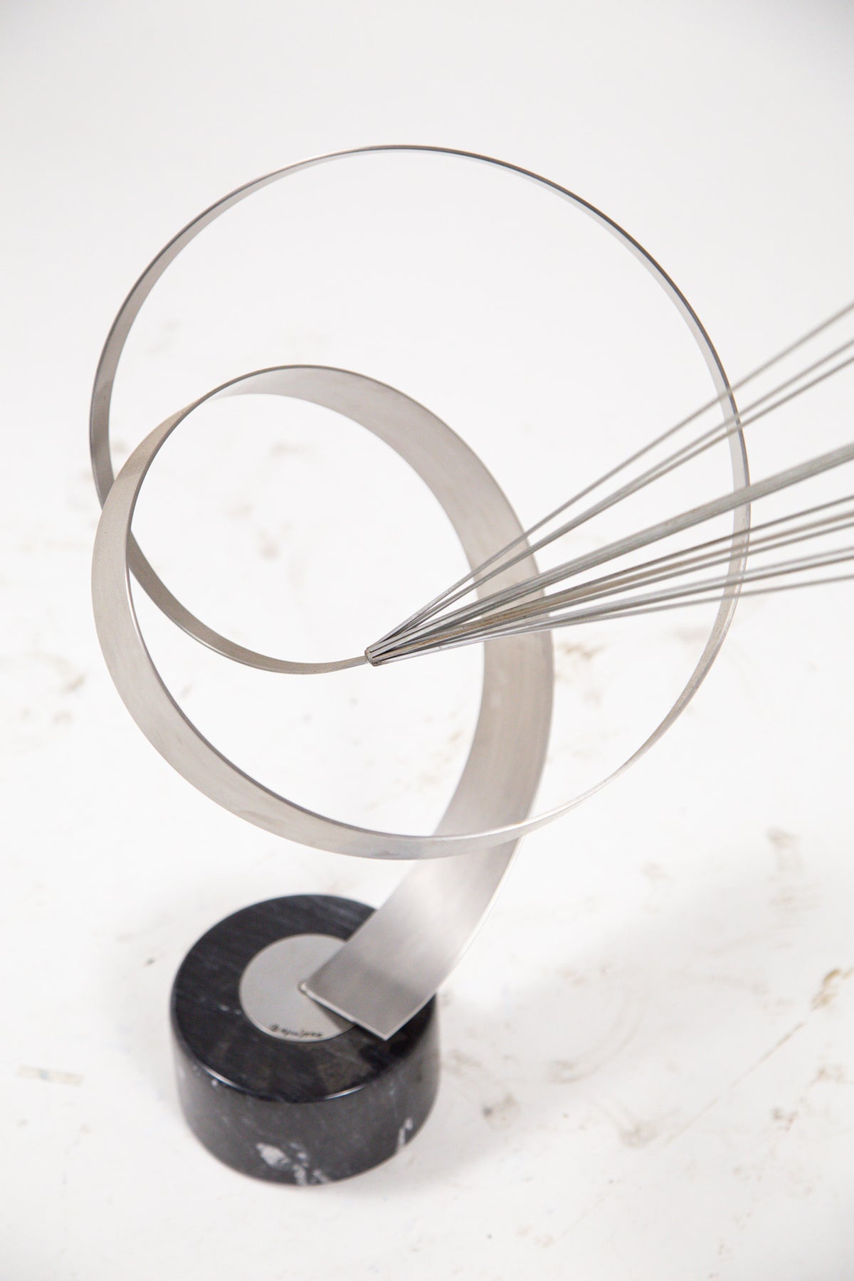 Kinetic Metal & Marble Sculpture / メタル＆マーブル 彫刻オブジェ
