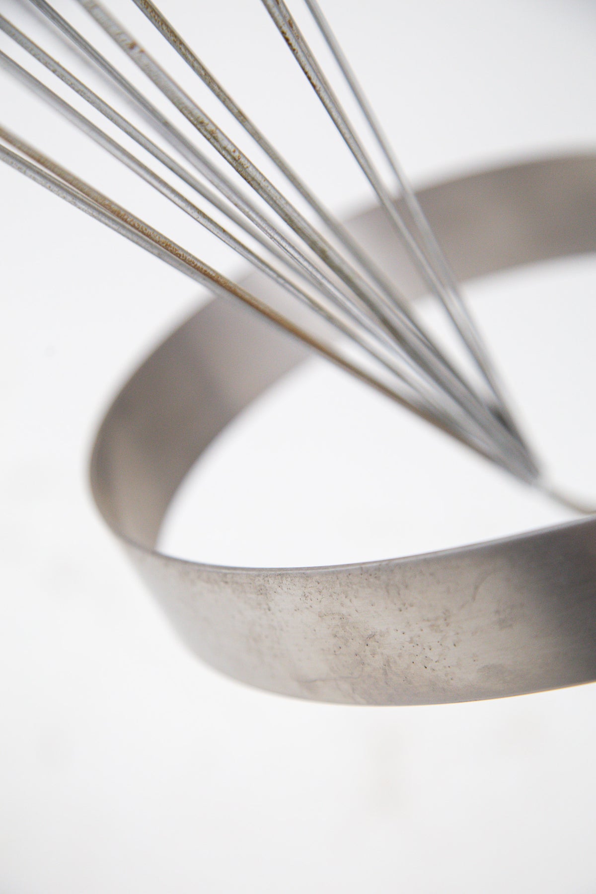 Kinetic Metal & Marble Sculpture / メタル＆マーブル 彫刻オブジェ