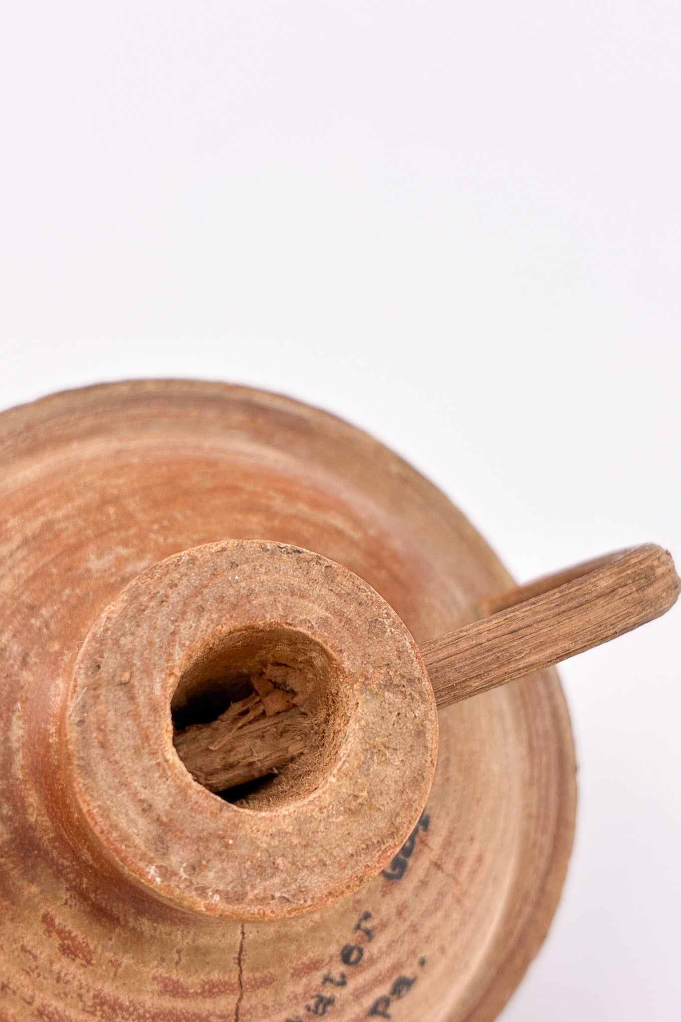 Wooden Object with Handle / 木製持ち手付きオブジェ