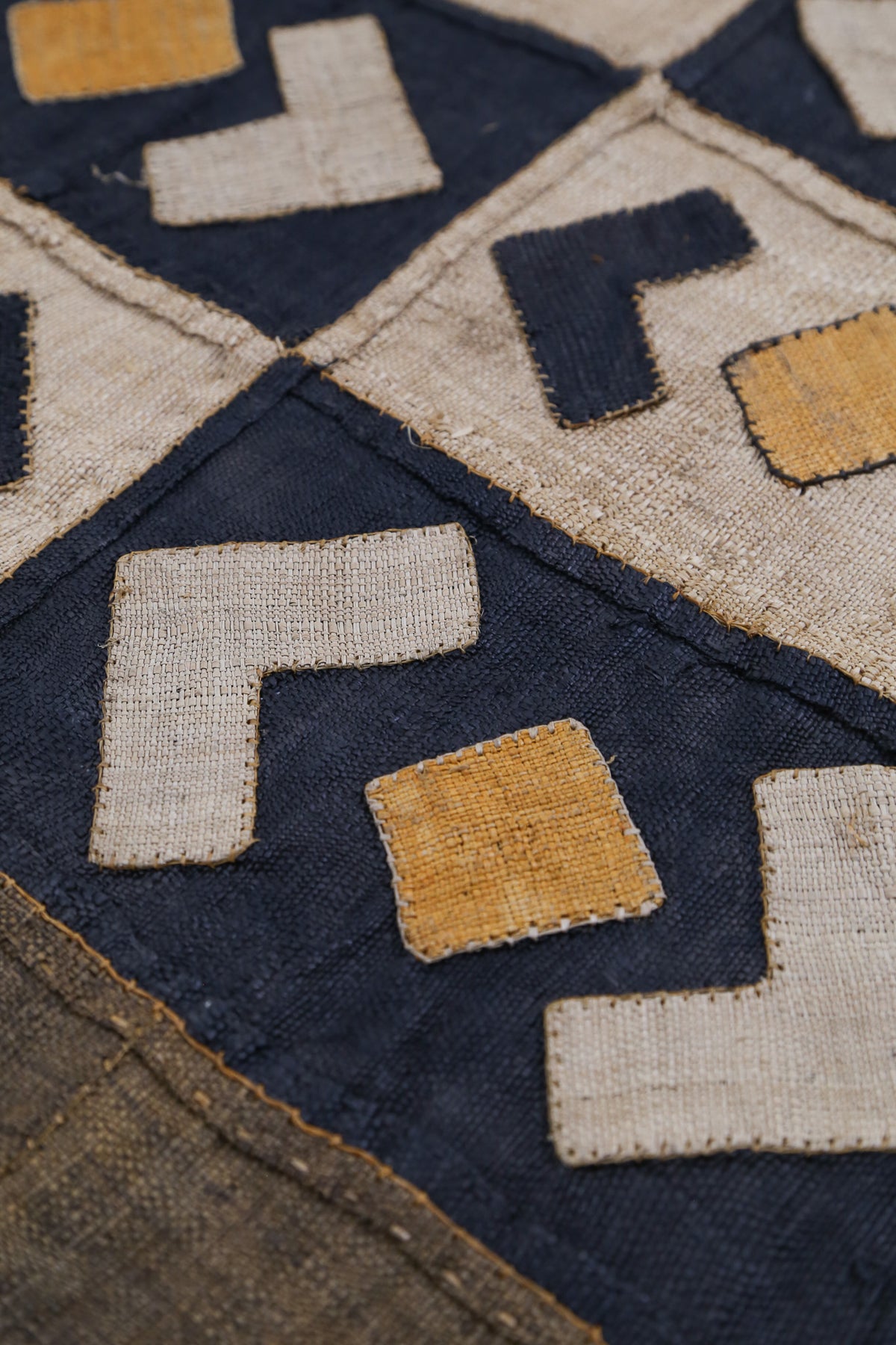 Kuba Cloth Raffia Textile / クバクロス ラフィアテキスタイル