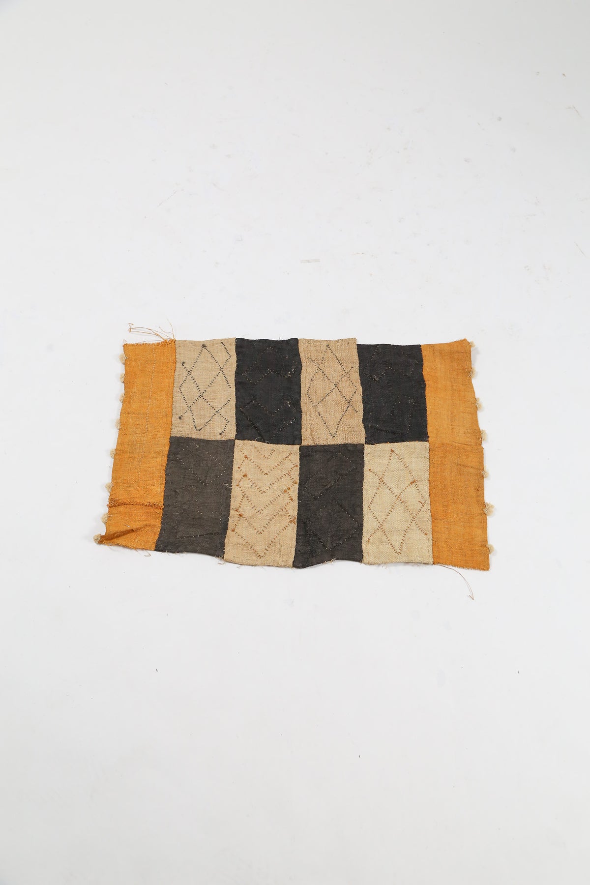 Kuba Cloth Raffia Textile / クバクロス ラフィアテキスタイル