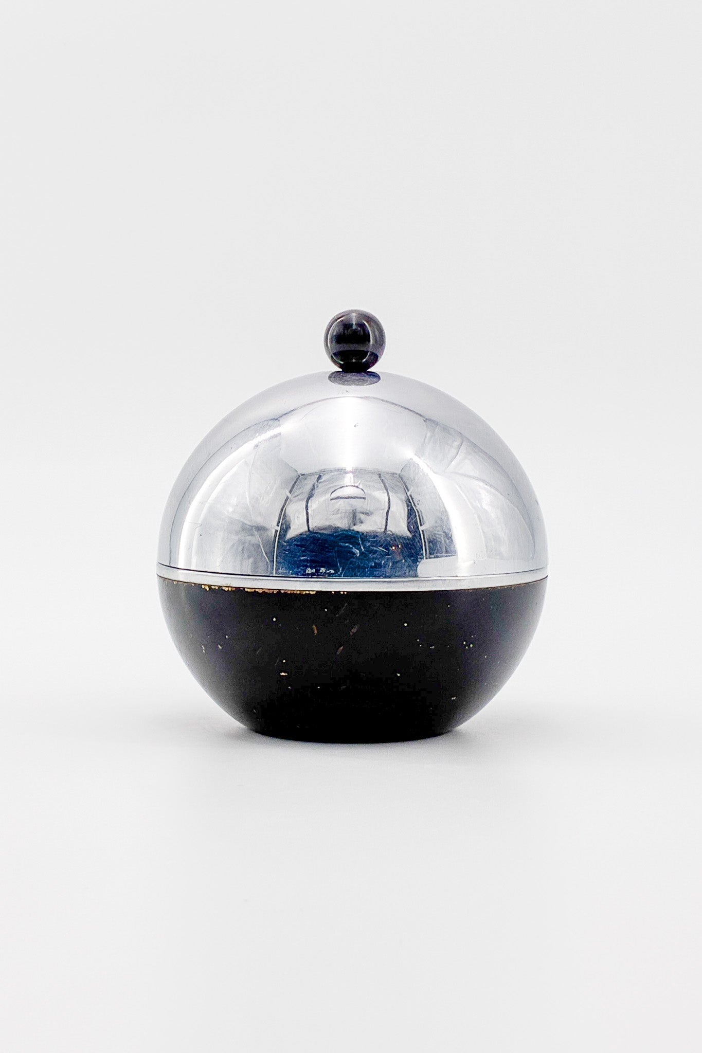 Metal Lidded Case / メタル蓋付きケース