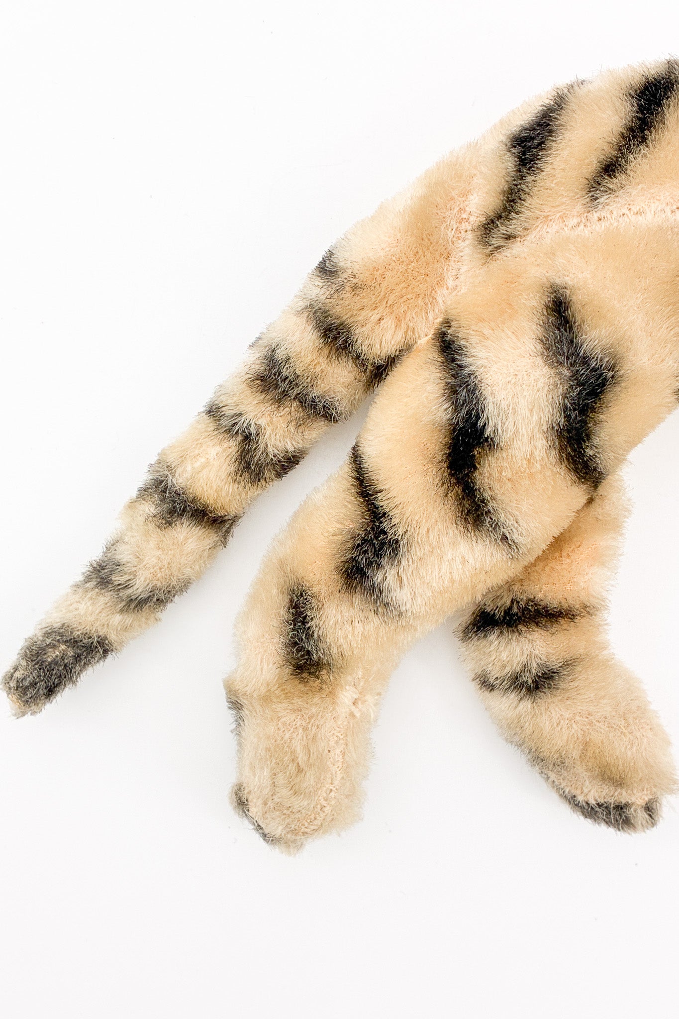 Tiger Plush Toy / トラのぬいぐるみ