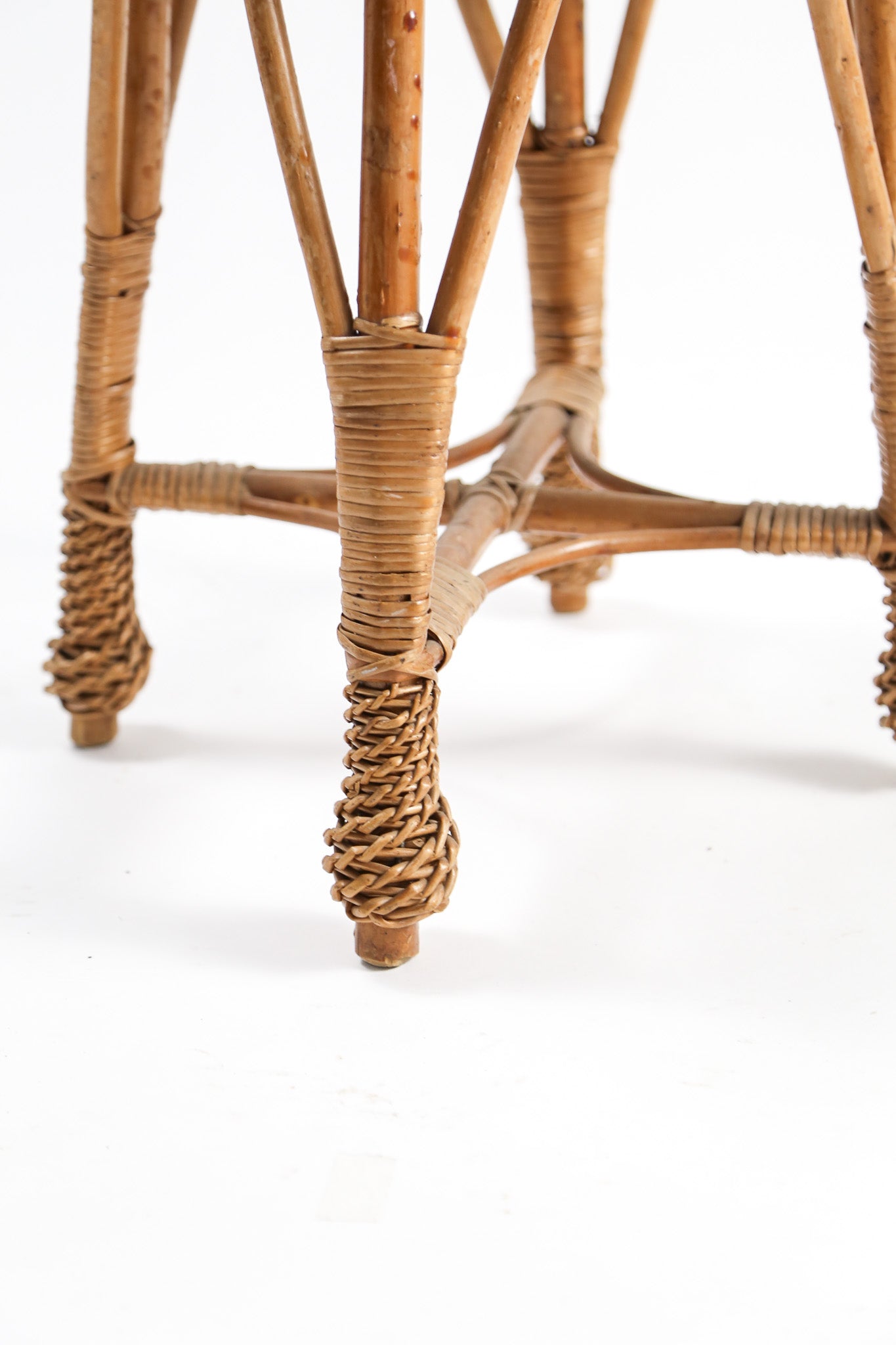 Vintage Rattan Woven Stool / ヴィンテージ ラタン編み スツール