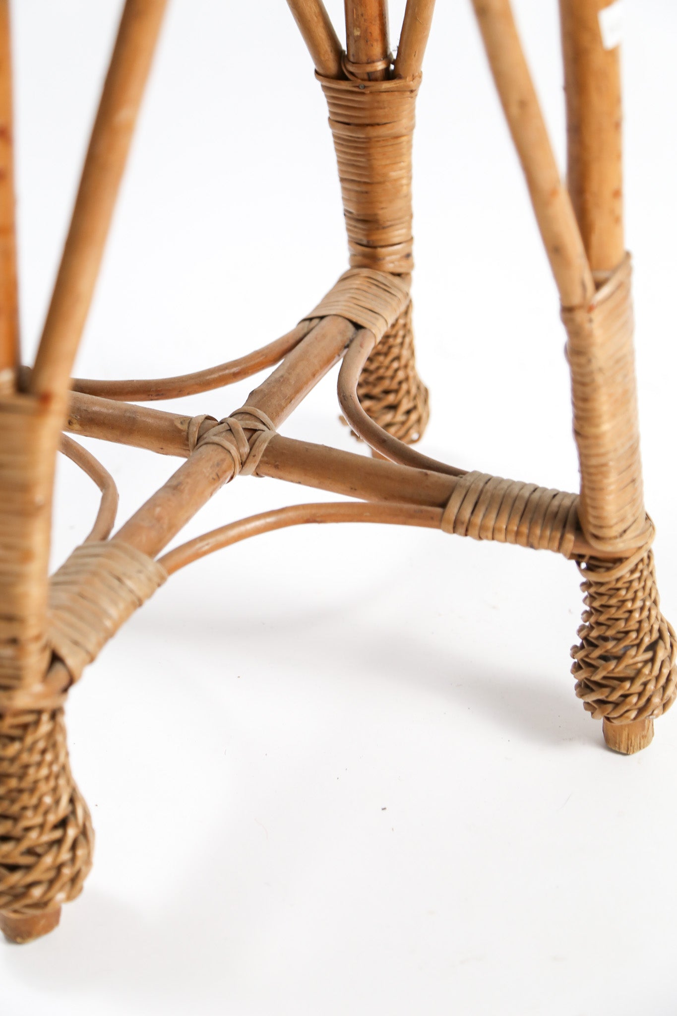 Vintage Rattan Woven Stool / ヴィンテージ ラタン編み スツール