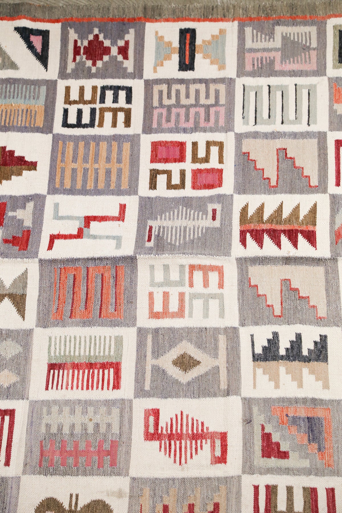 Geometric Pattern Kilim Rug / 幾何学柄 平織り キリムラグ