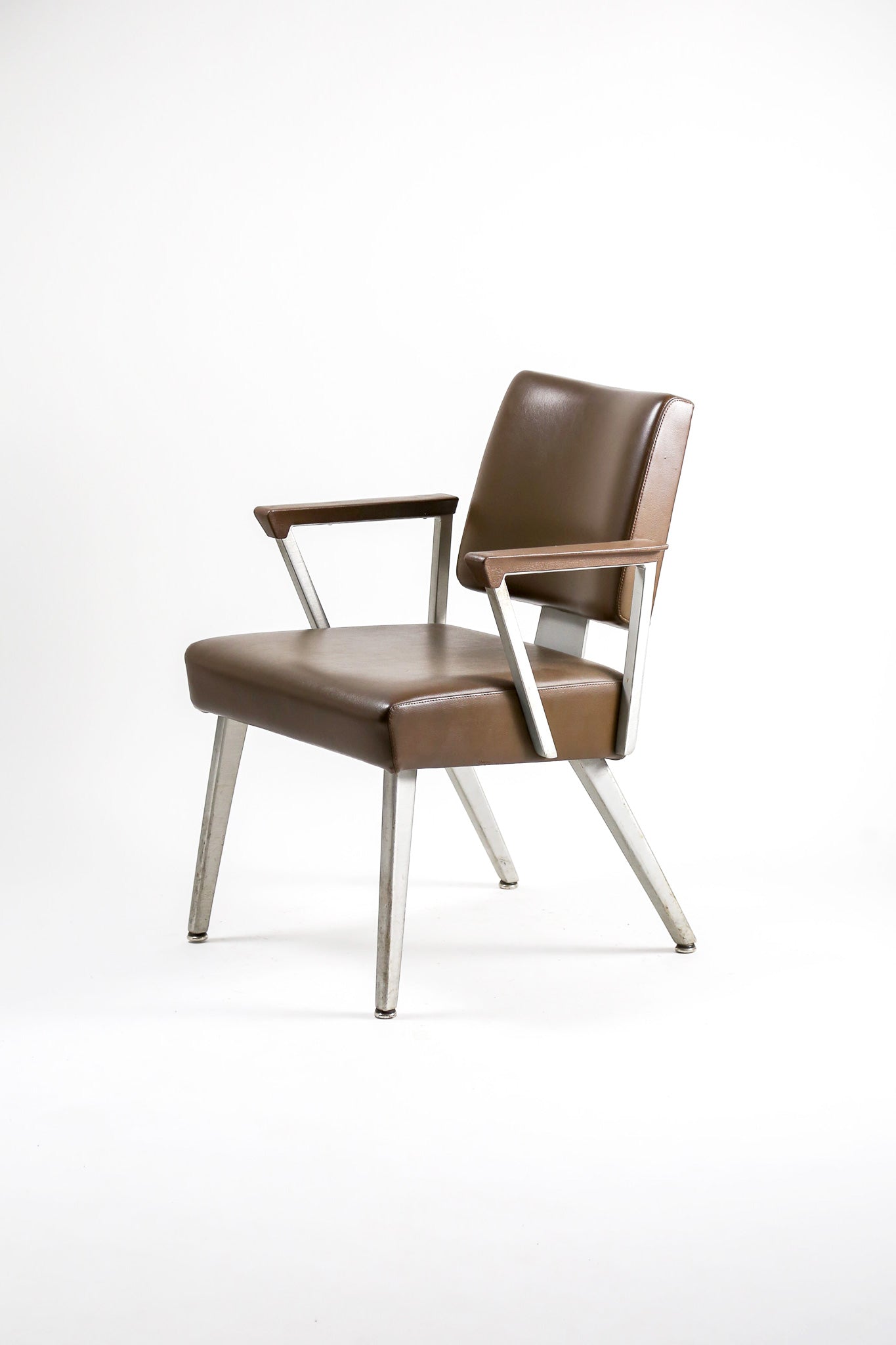Aluminum Armchair / アルミ アームチェア
