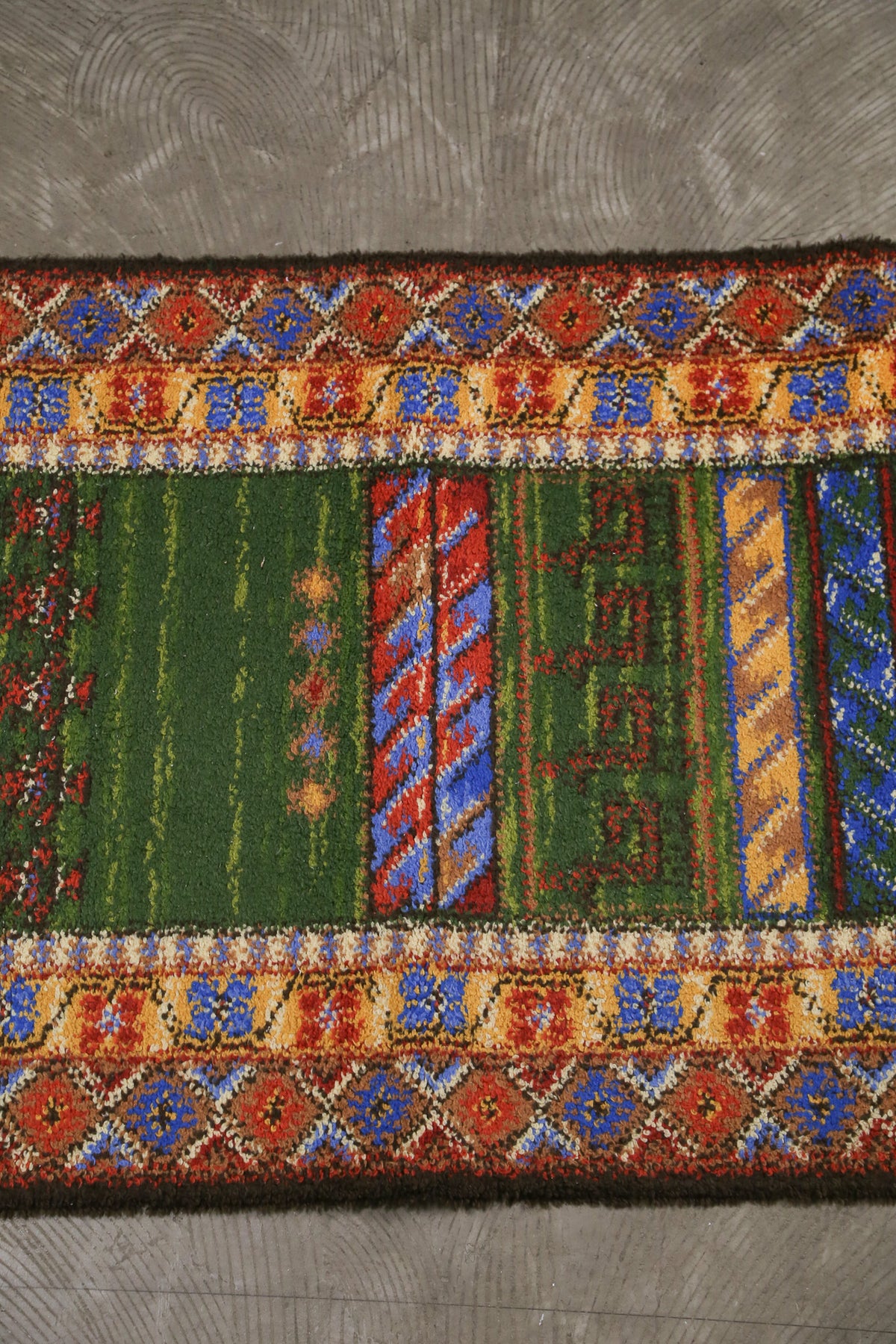 Vintage Patterned Area Rug / ヴィンテージ パターン エリアラグ