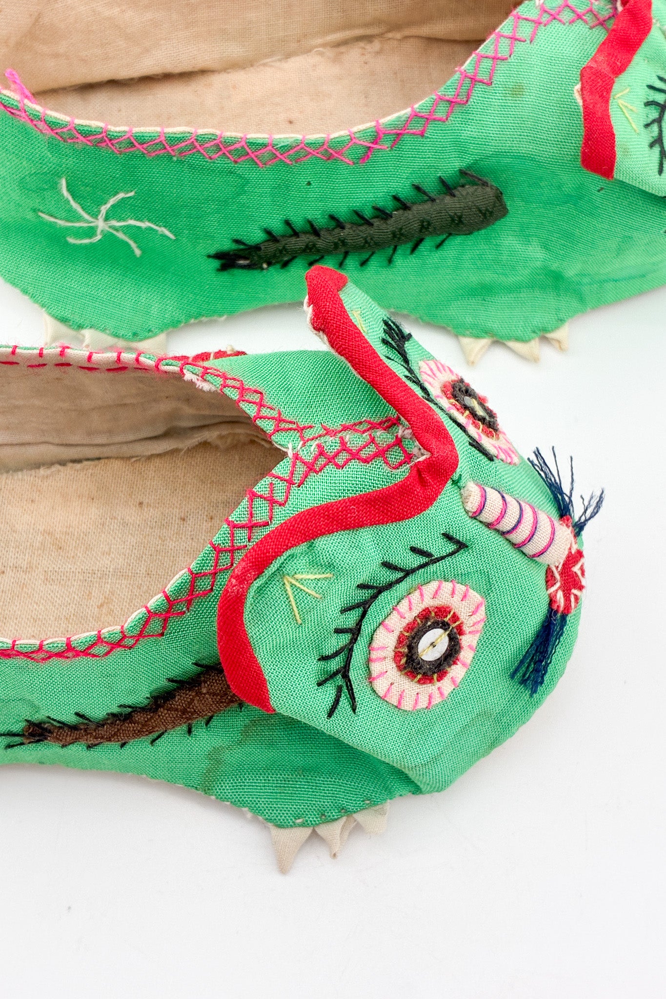 Embroidered Children's Shoes / 刺繍 子供靴