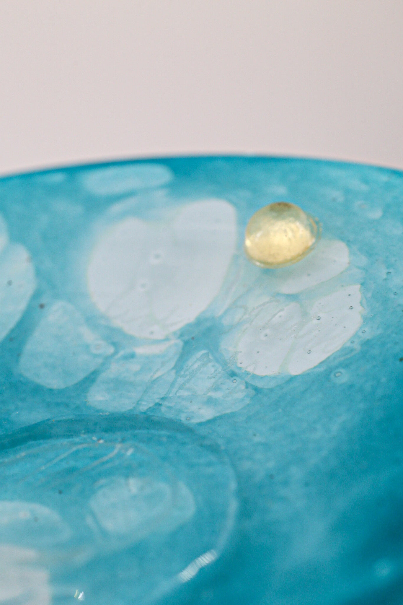 Art Glass Face Motif Object 3pc Set (Signed, 1992) / アートガラス フェイスモチーフ オブジェ 3点セット（サイン入り）