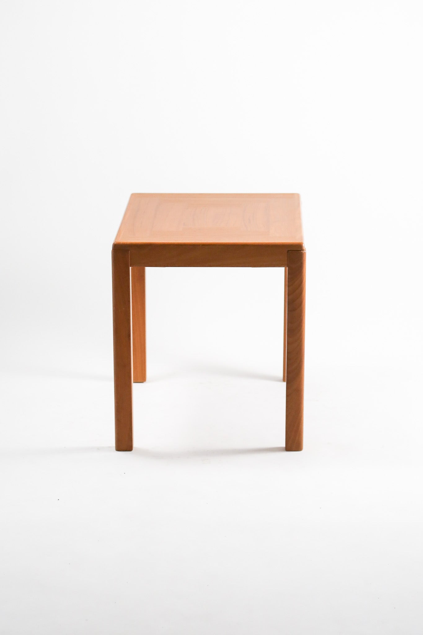 Danish Teak Coffee Table / デンマーク製 チーク コーヒーテーブル
