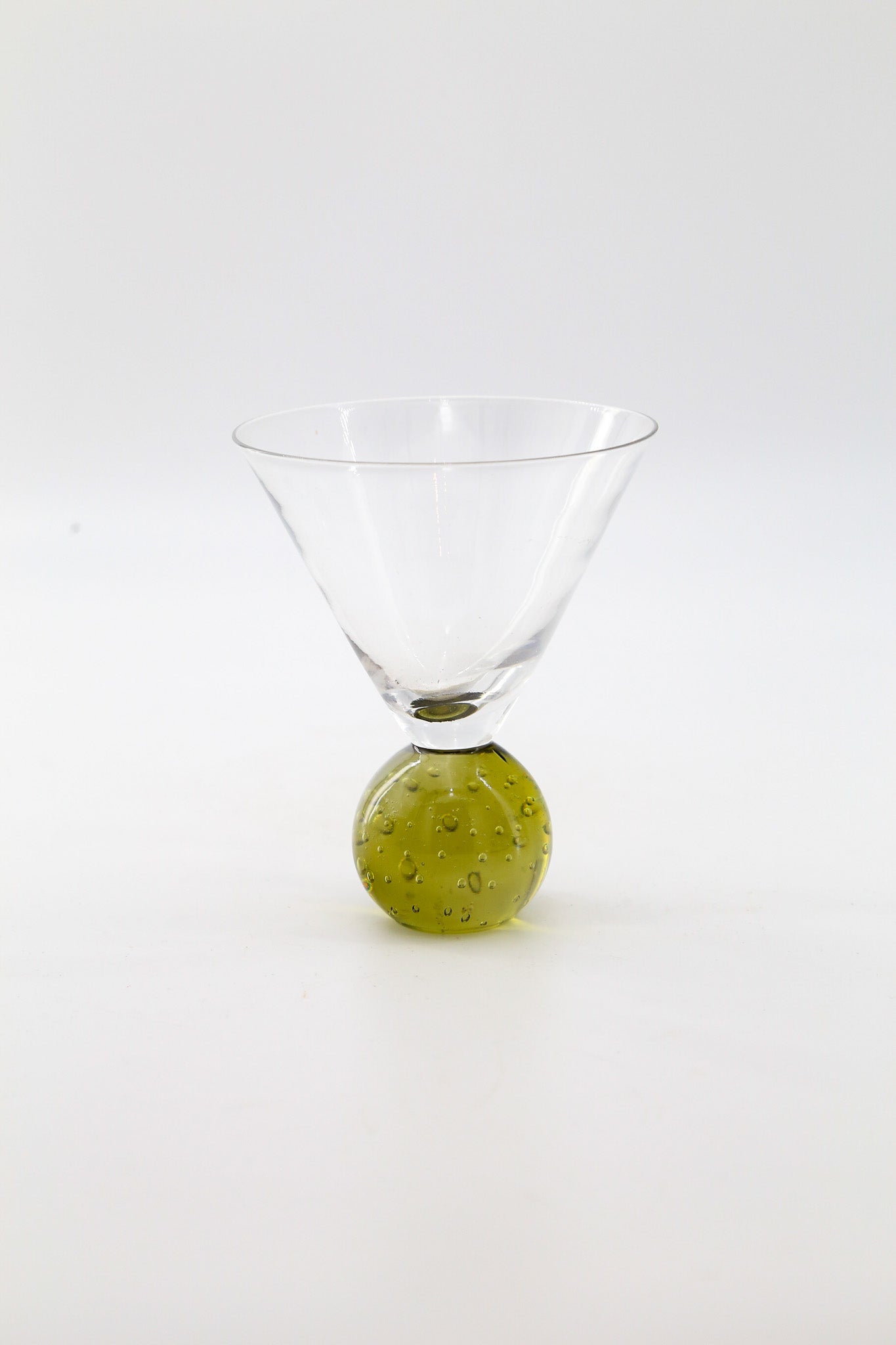 Glass Stem Bowl / ガラスの杯