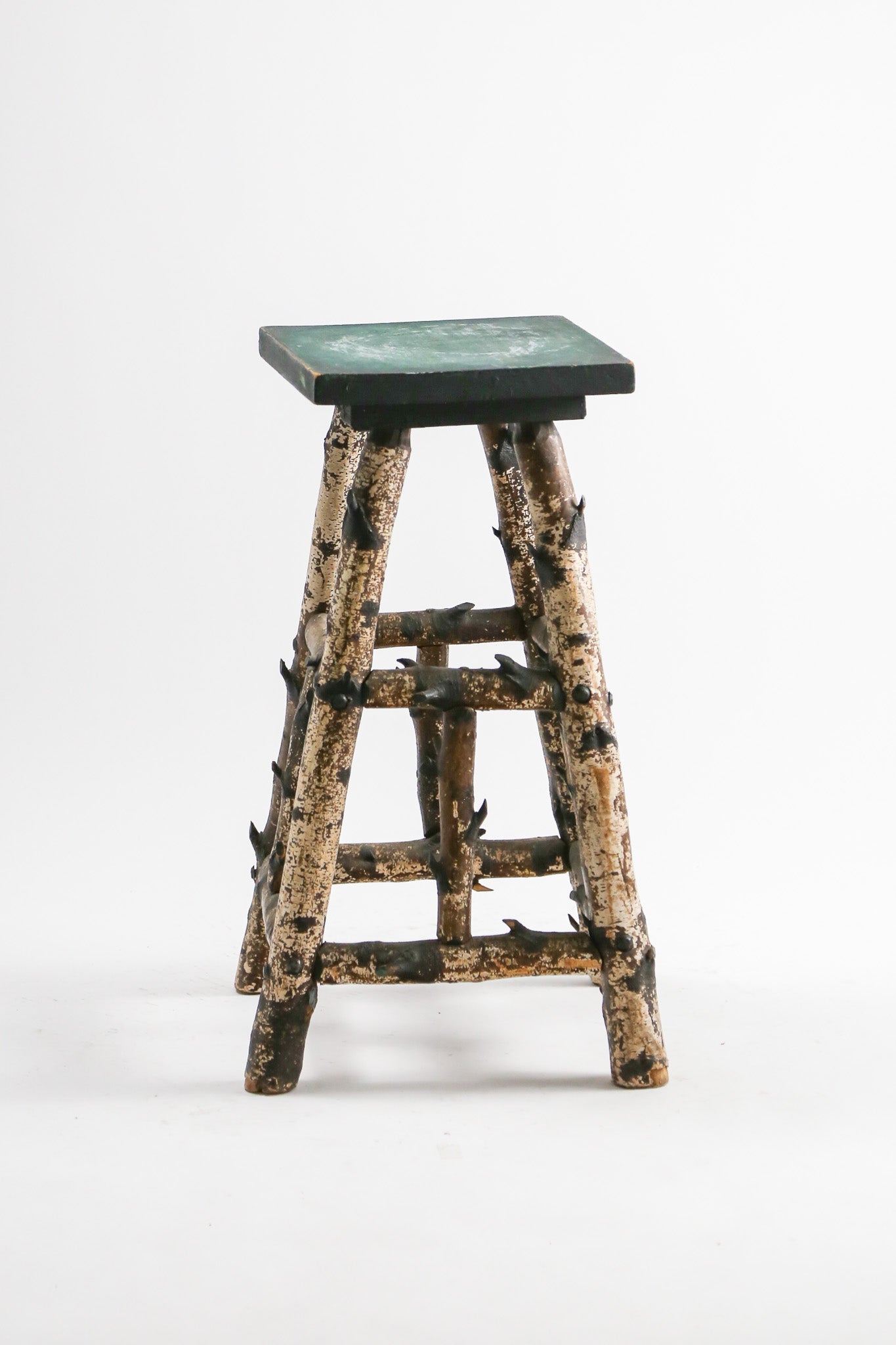 Folk Art Display Stand / フォークアートディスプレイ台