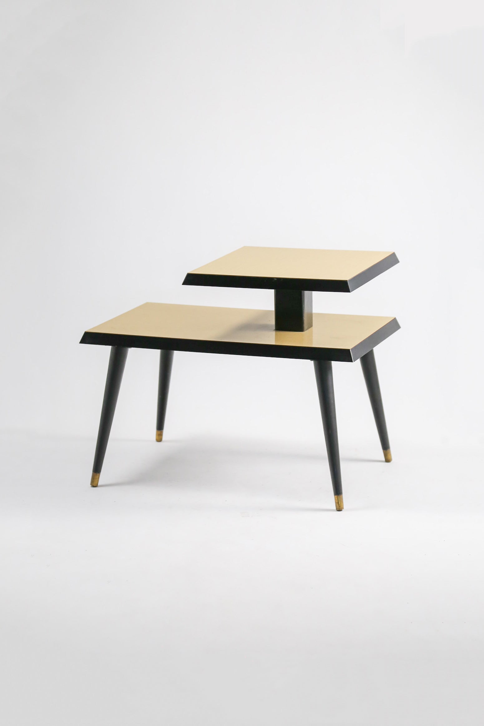 Atomic Step Table Yellow & Black / アトミック ステップ テーブル 黄色 & 黒色