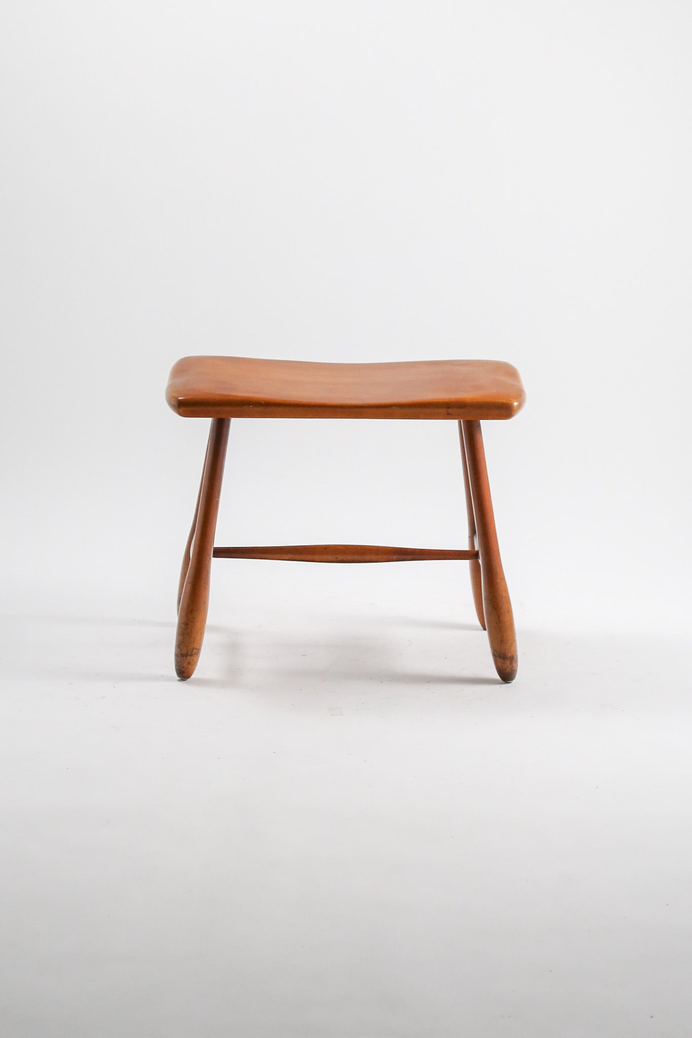 Vintage Wooden Stool / 木製スツール