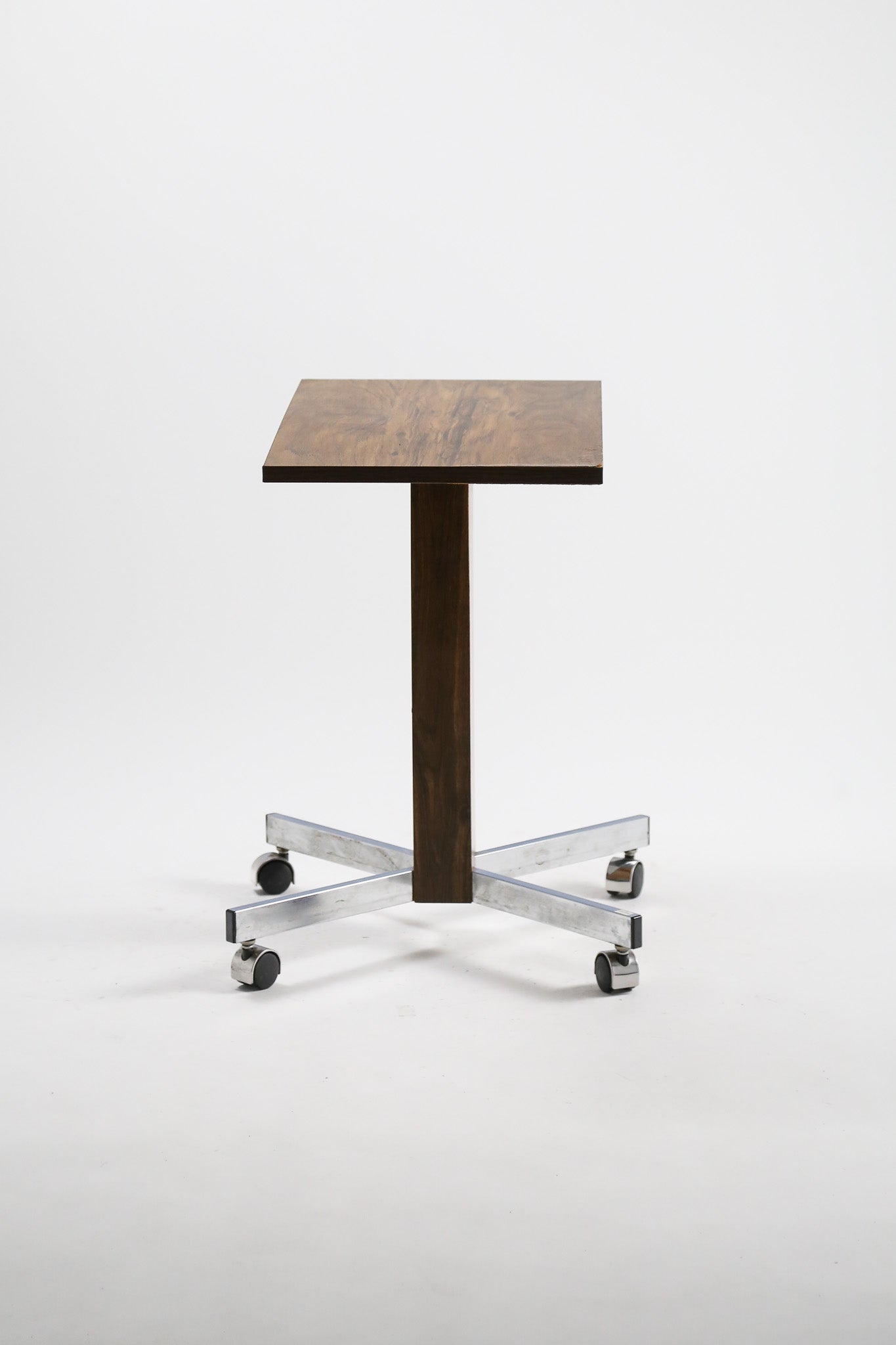 Wooden Caster Table / 木製 キャスターテーブル