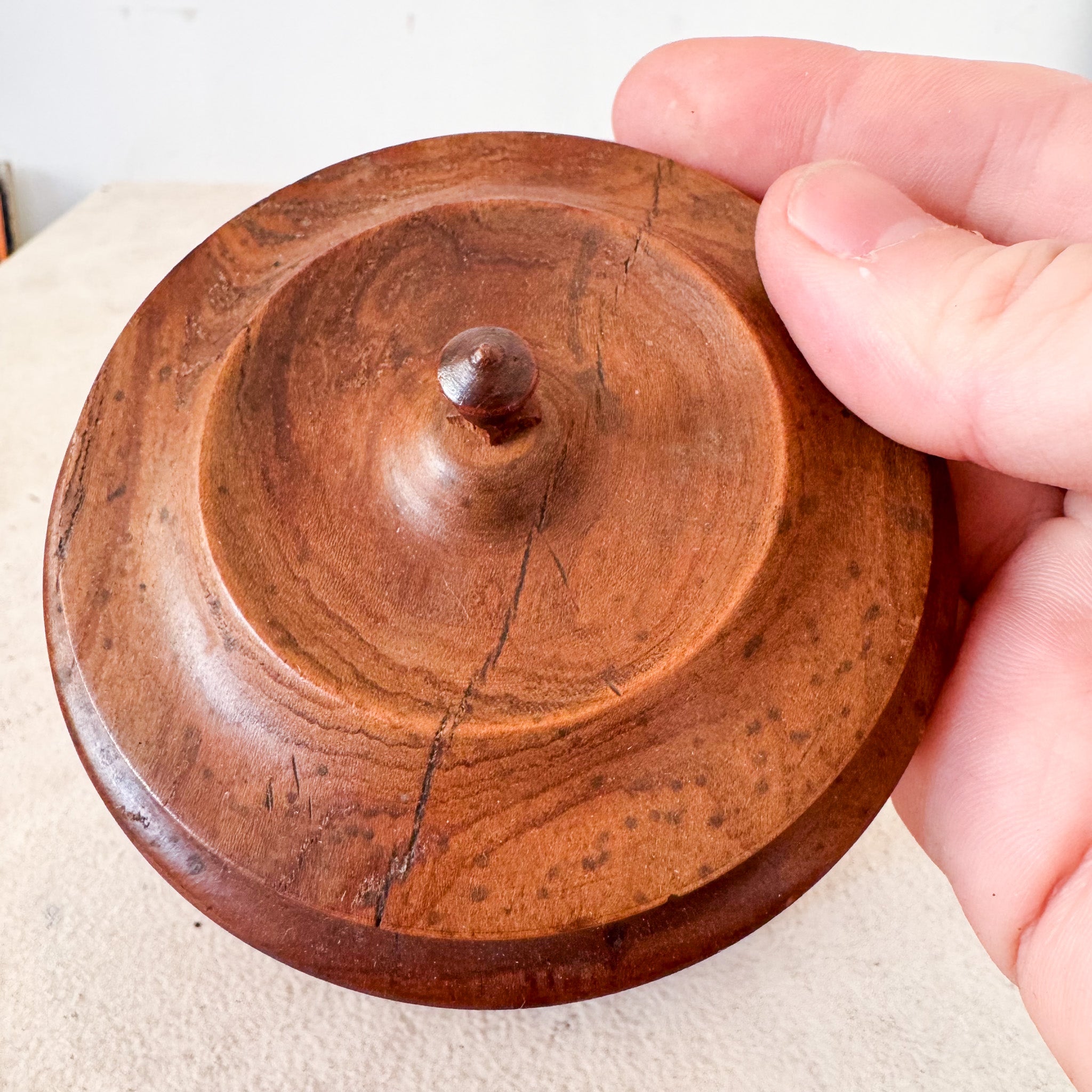 Wooden Lidded Trinket Box / 木製蓋付き小物入れ