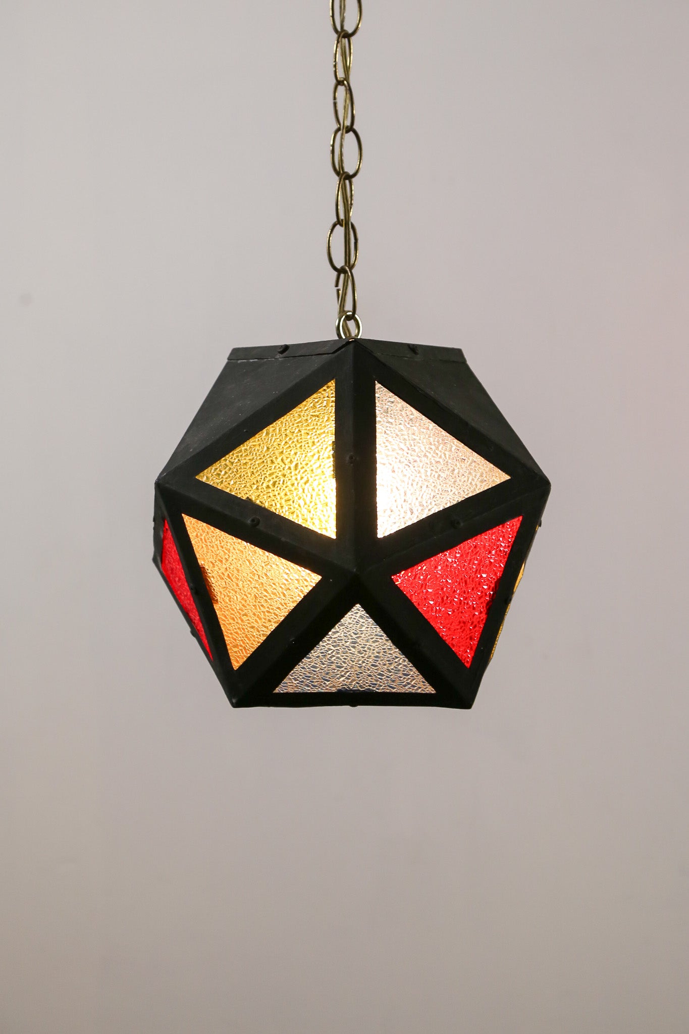Stained Glass Style Polygonal Pendant Light / ステンド風 多角形ライト