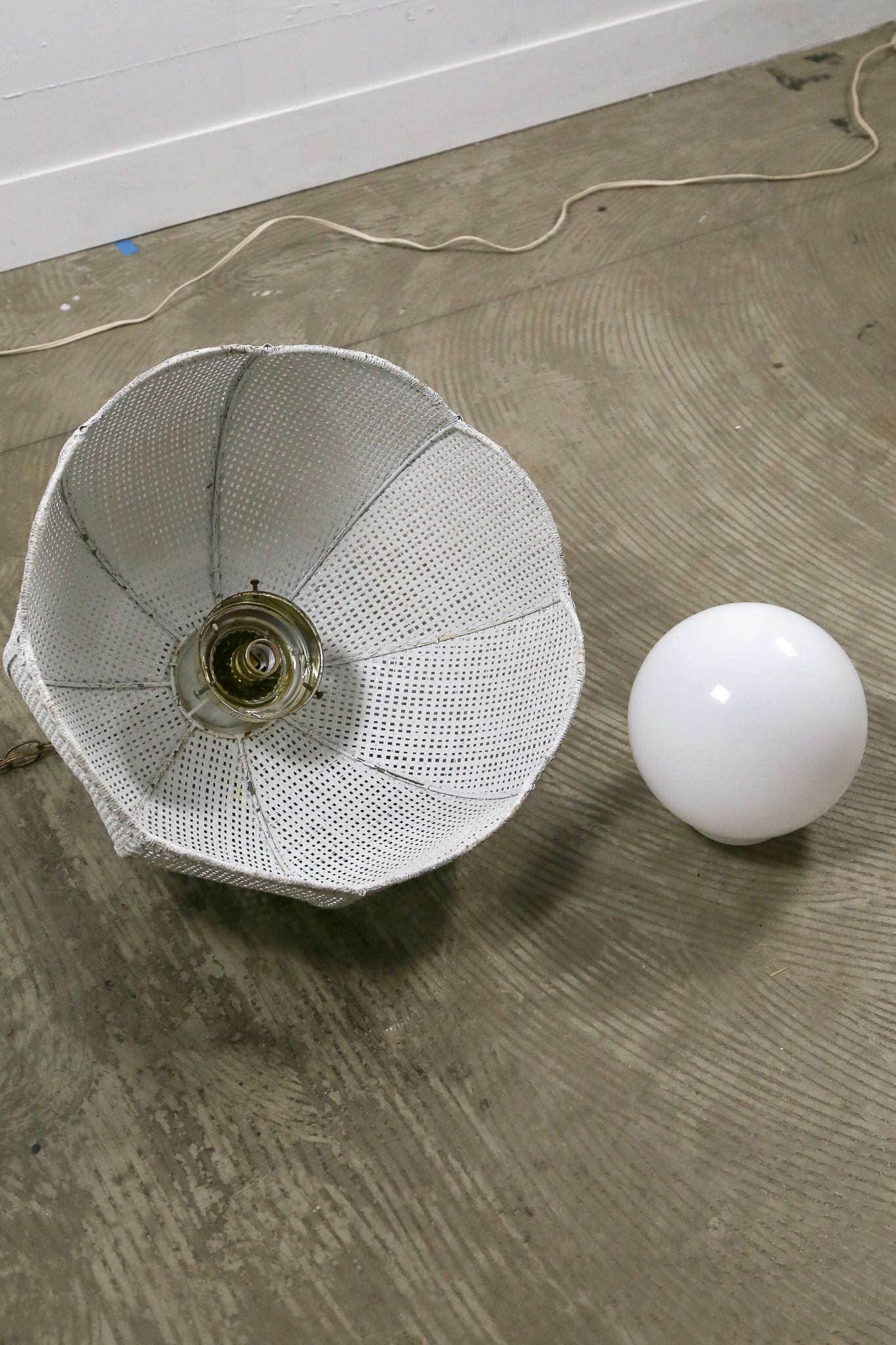Woven Wire Scalloped Pendant Light / メッシュワイヤー スカラップ ペンダントライト