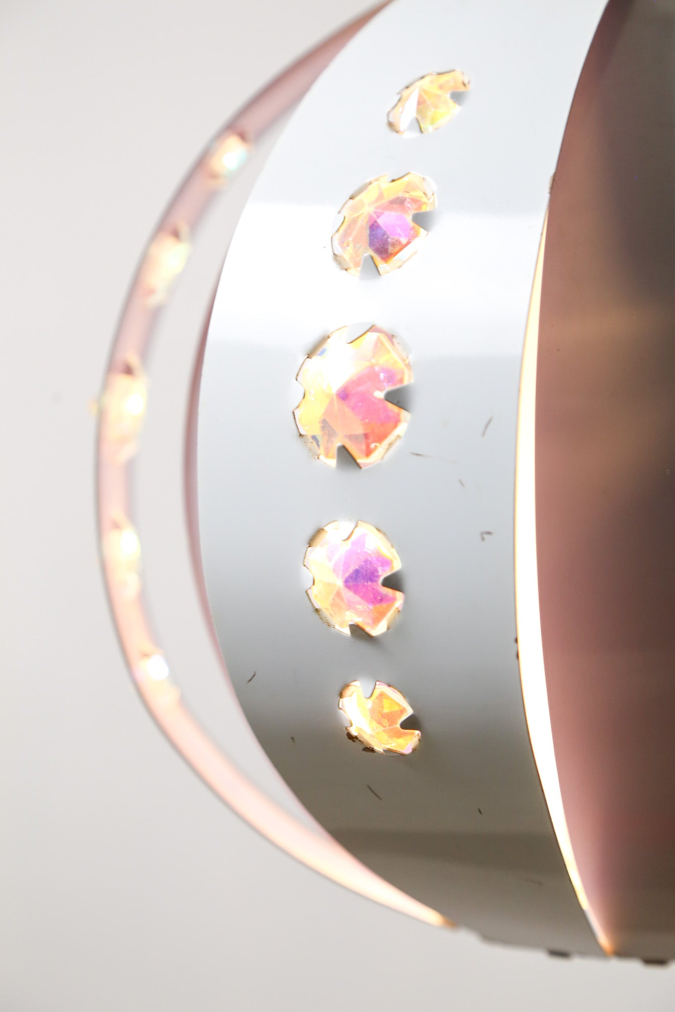Rainbow UFO Pendant Lamp / レインボー UFO ペンダントランプ