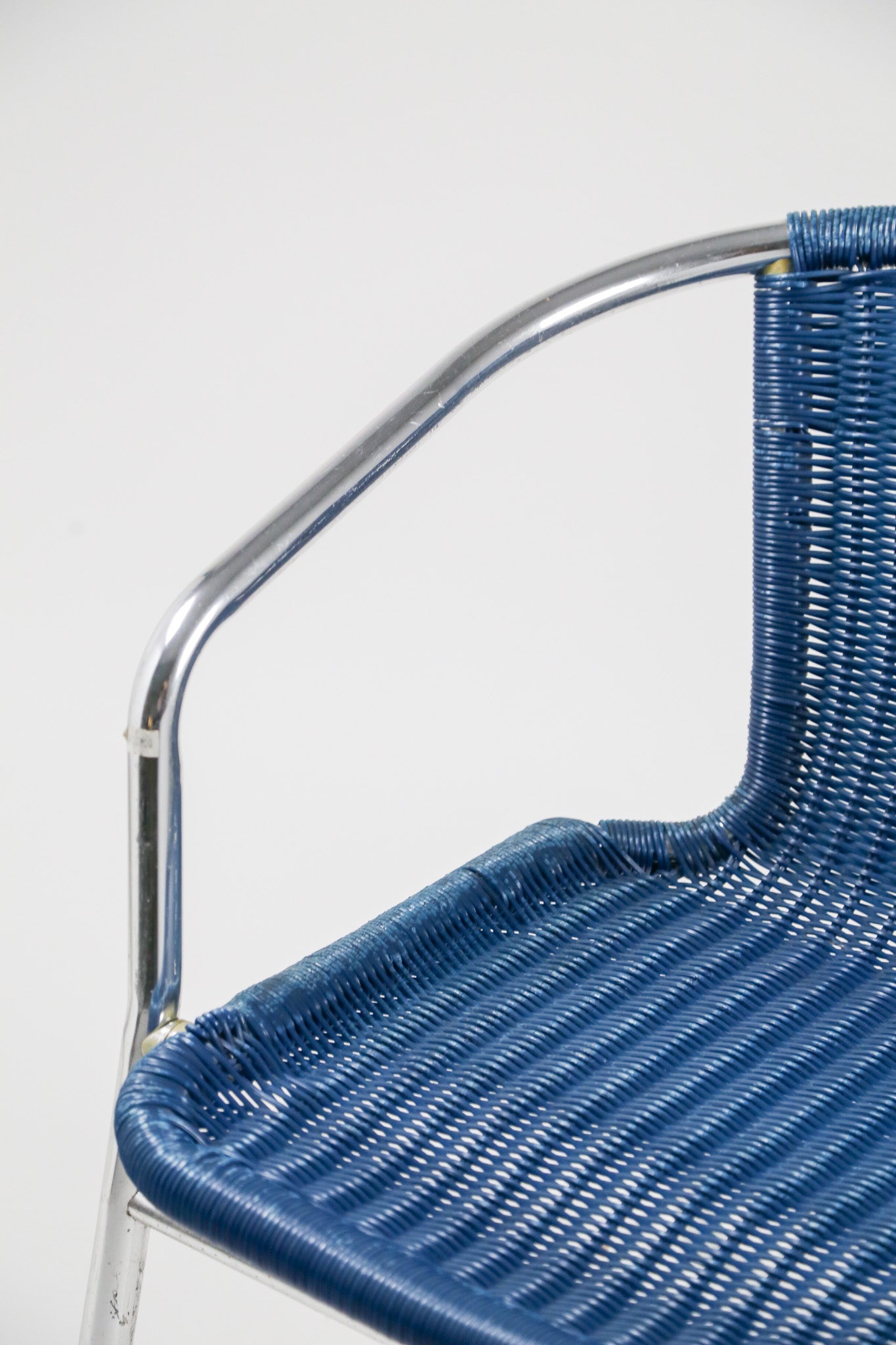 Blue Vinyl Woven Armchair / ビニール編みアームチェア