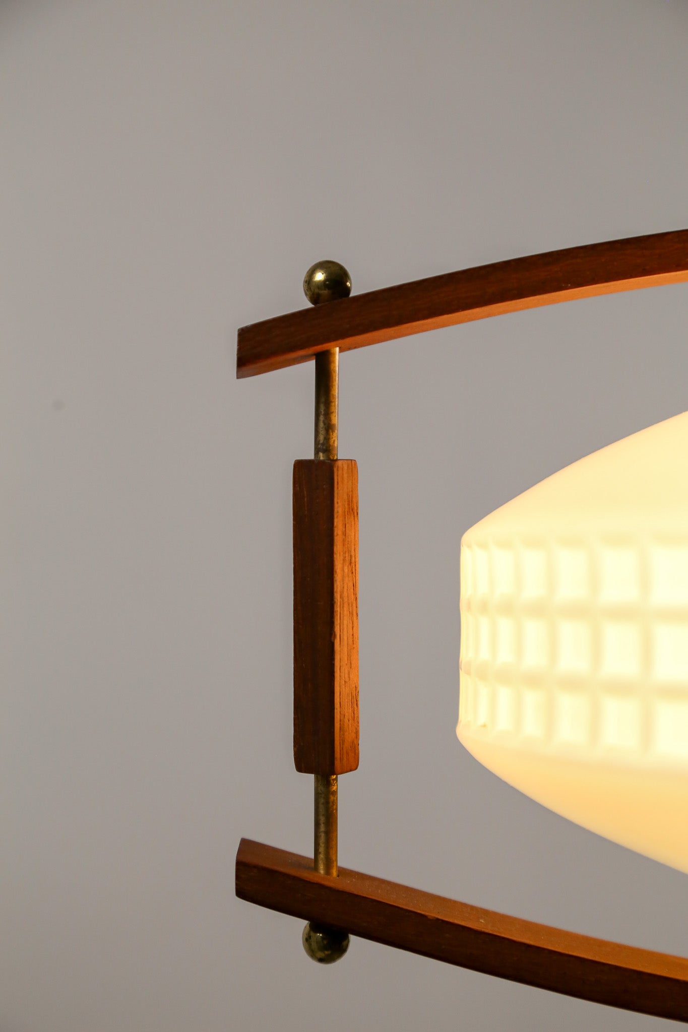 Teak and Milky Glass Pendant Light / チーク＆乳白色ガラス ペンダントライト