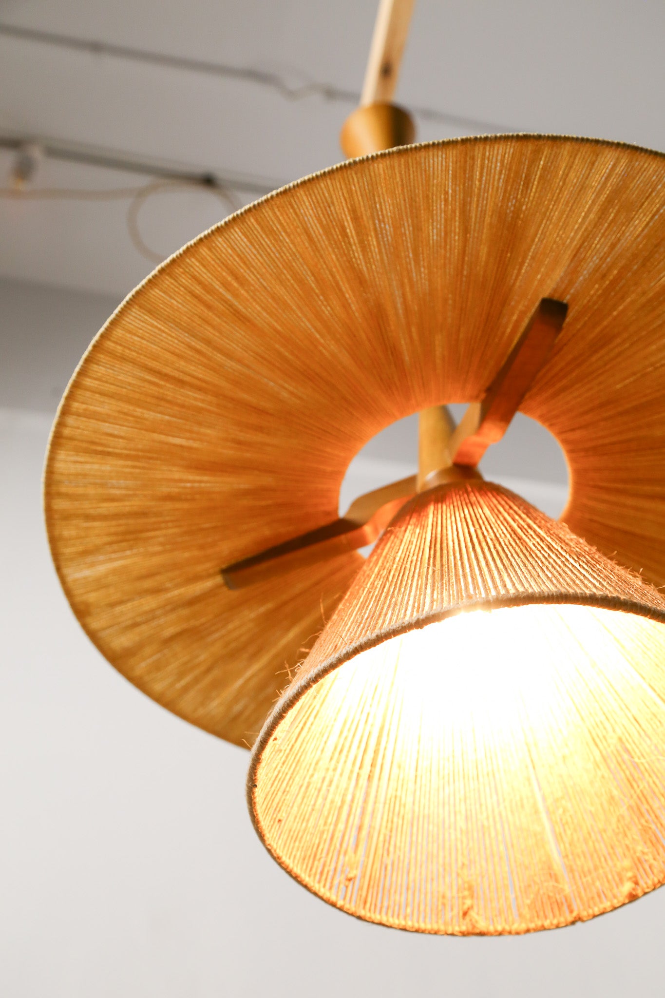 Teak and Sisal Rope Pendant Light / チーク＆サイザルロープ ペンダントライト