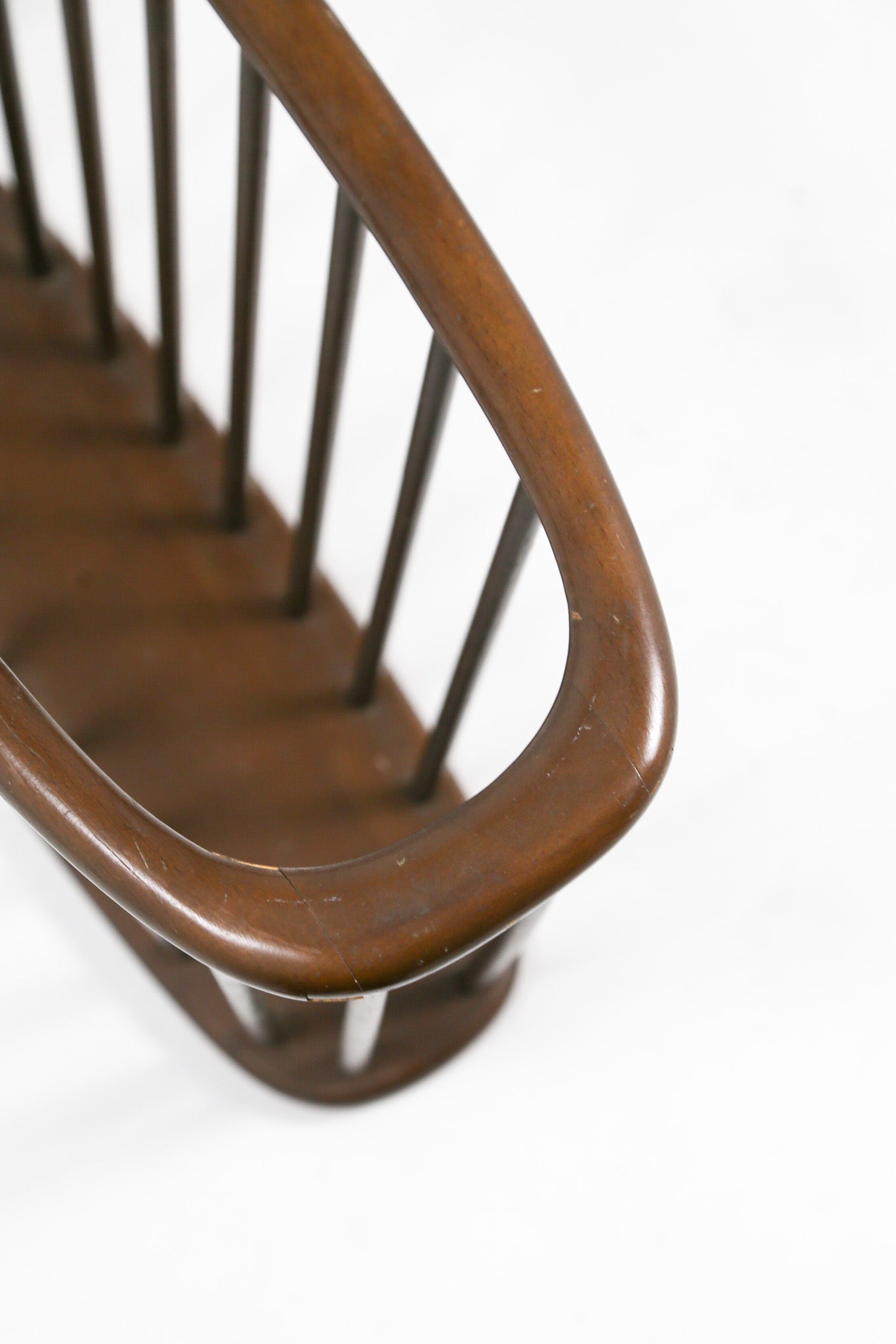 Wooden Magazine Rack / 木製マガジンラック