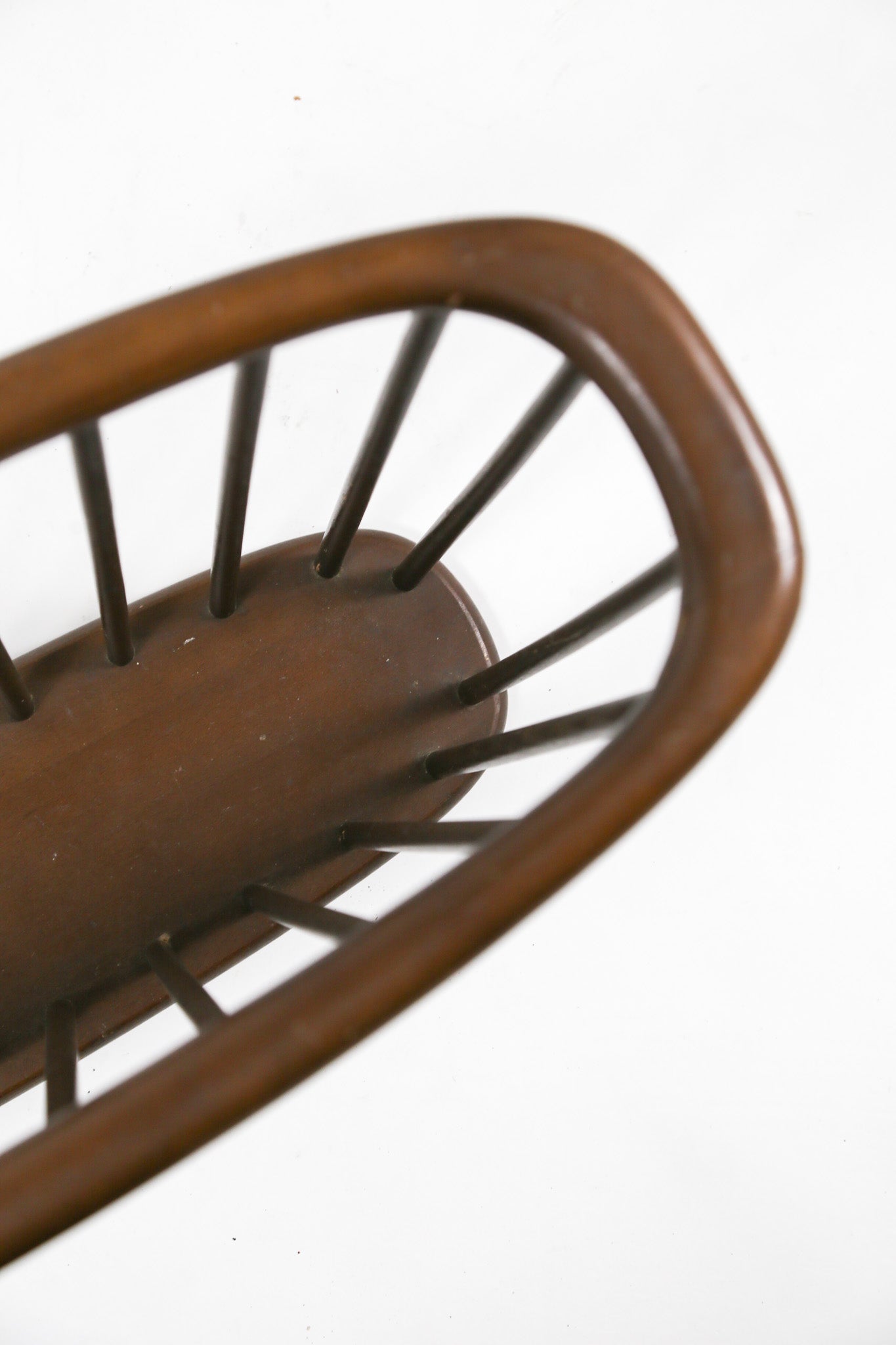Wooden Magazine Rack / 木製マガジンラック