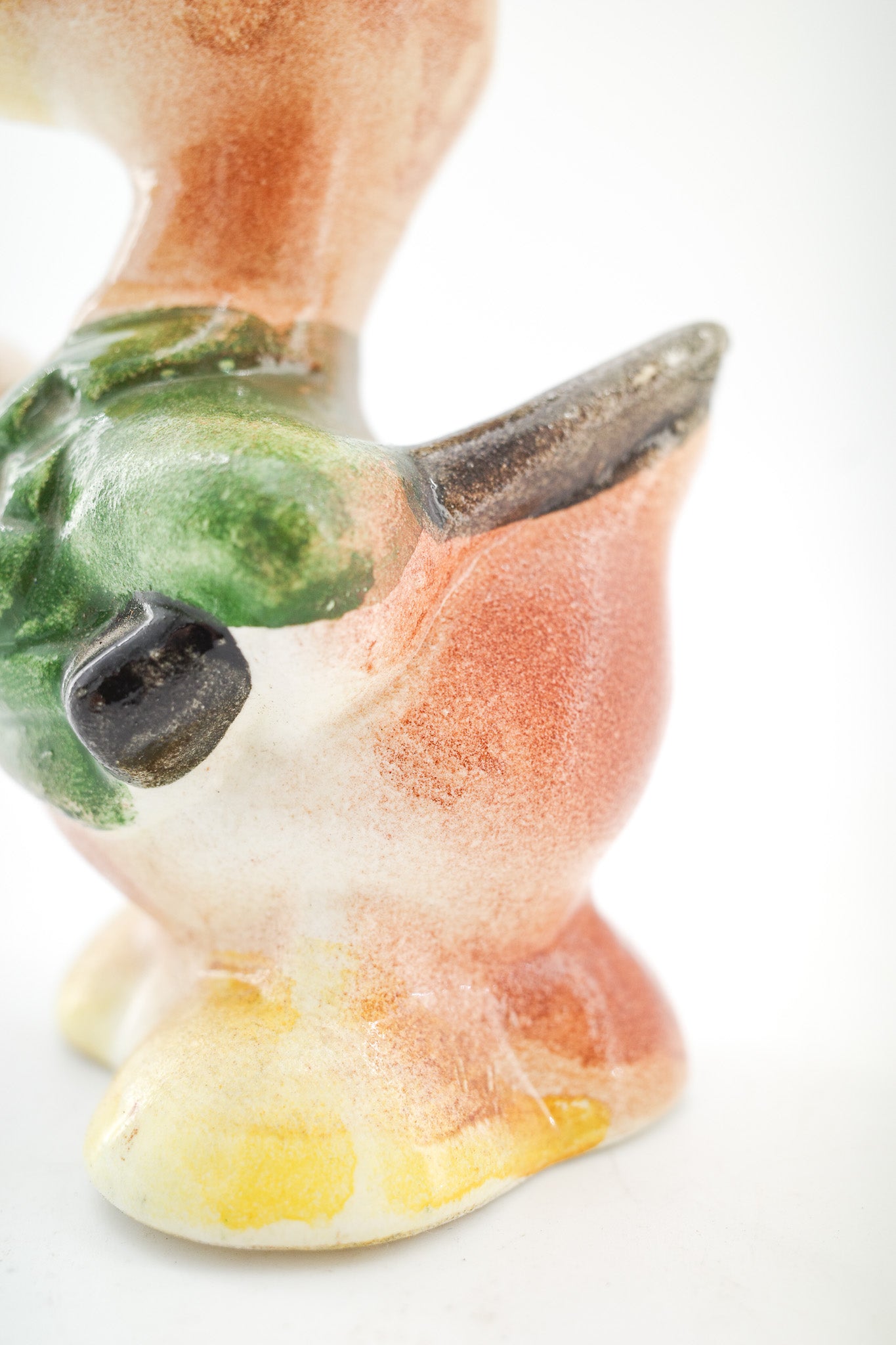 Duck Figurine with Green Uniform / 緑の制服を着たアヒルの置物