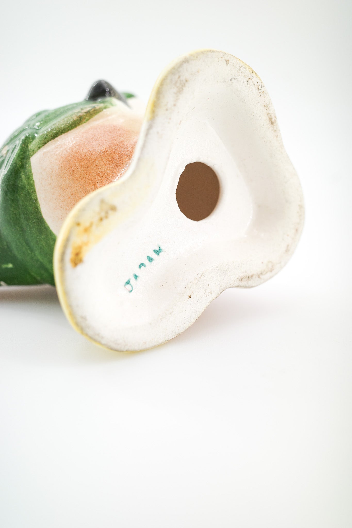 Duck Figurine with Green Uniform / 緑の制服を着たアヒルの置物