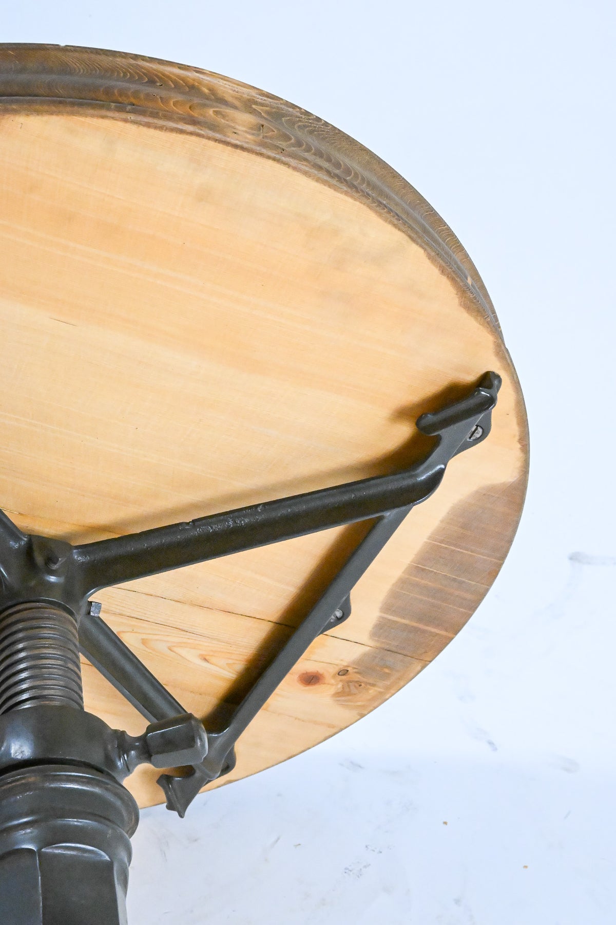 Adjustable Iron Stand Table / インダストリアル 昇降スツールテーブル(カスタム)