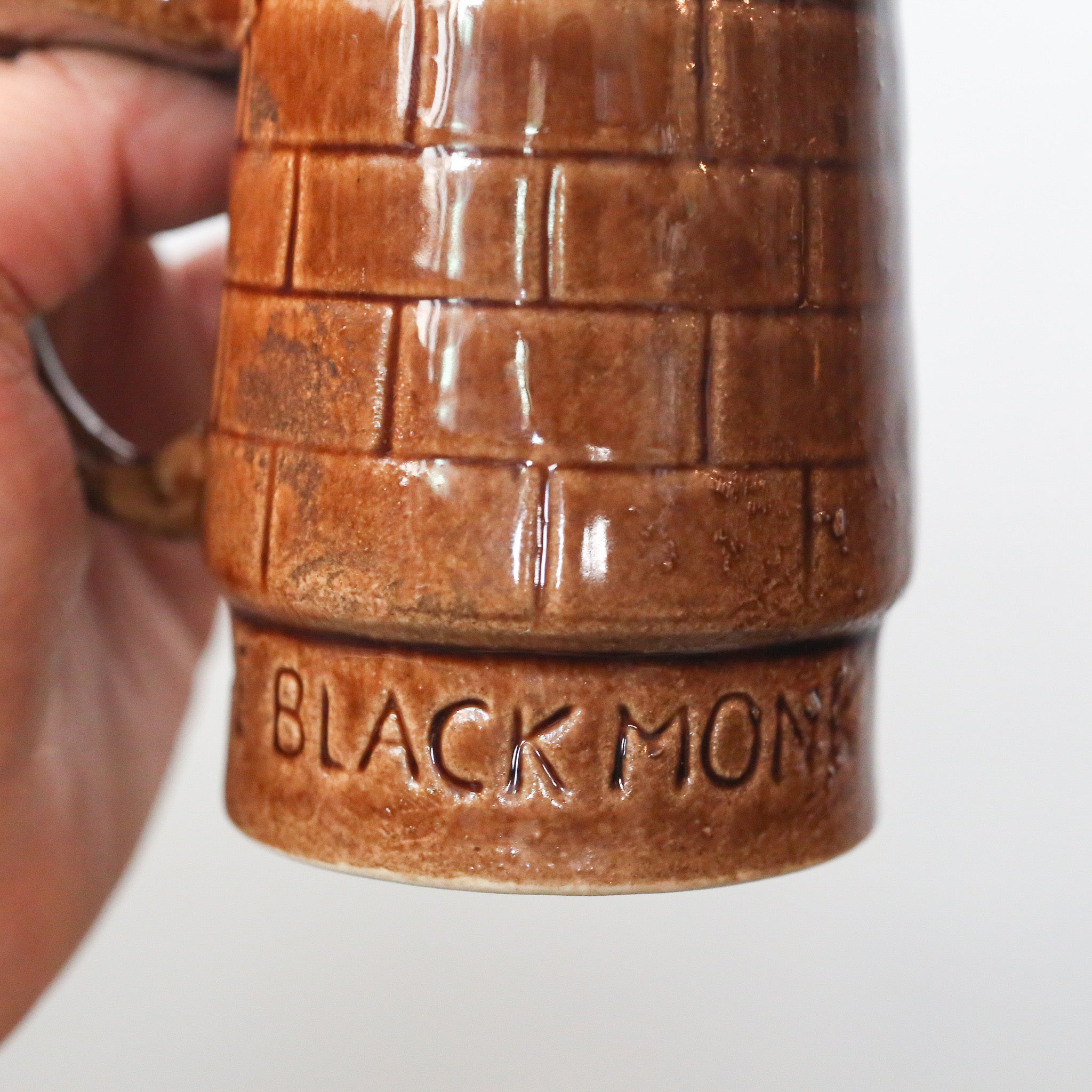 THE BLACK MONK Beer Mug / ブラックモンクビアマグ
