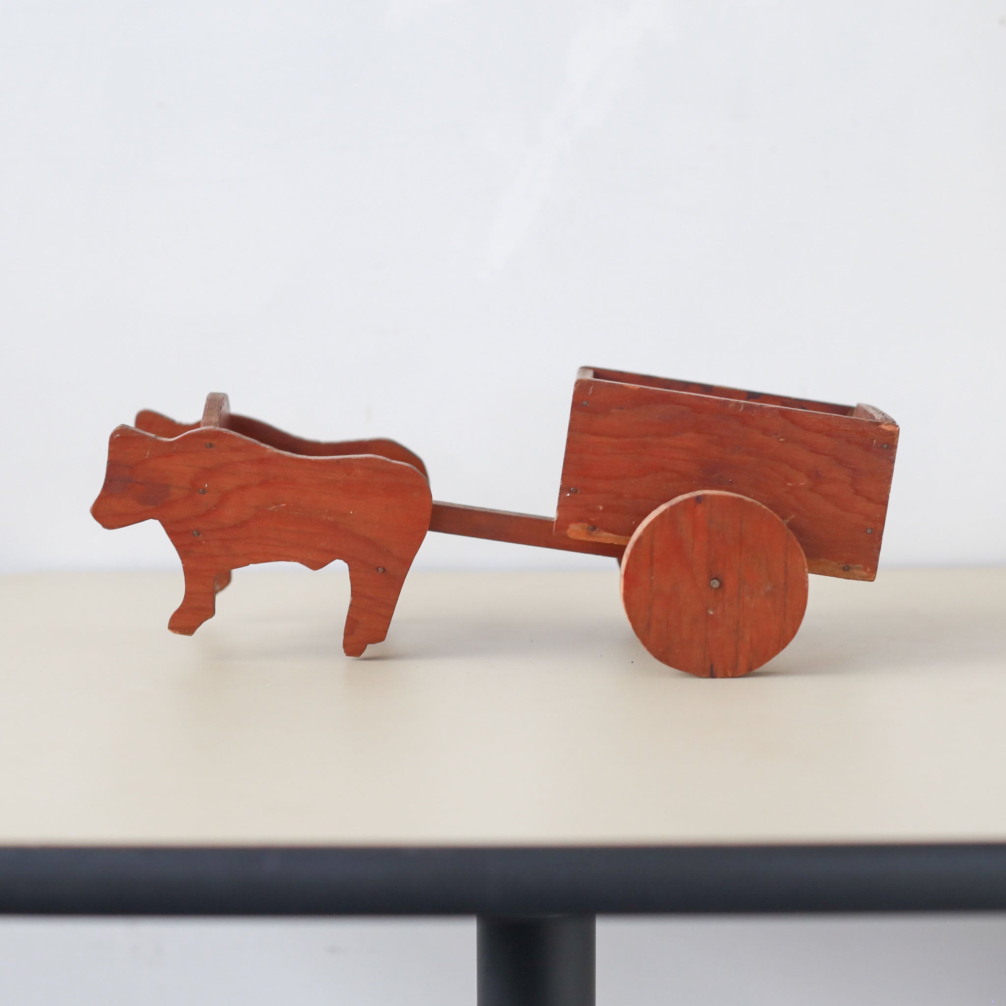 Wooden Ox Cart / 木製牛車