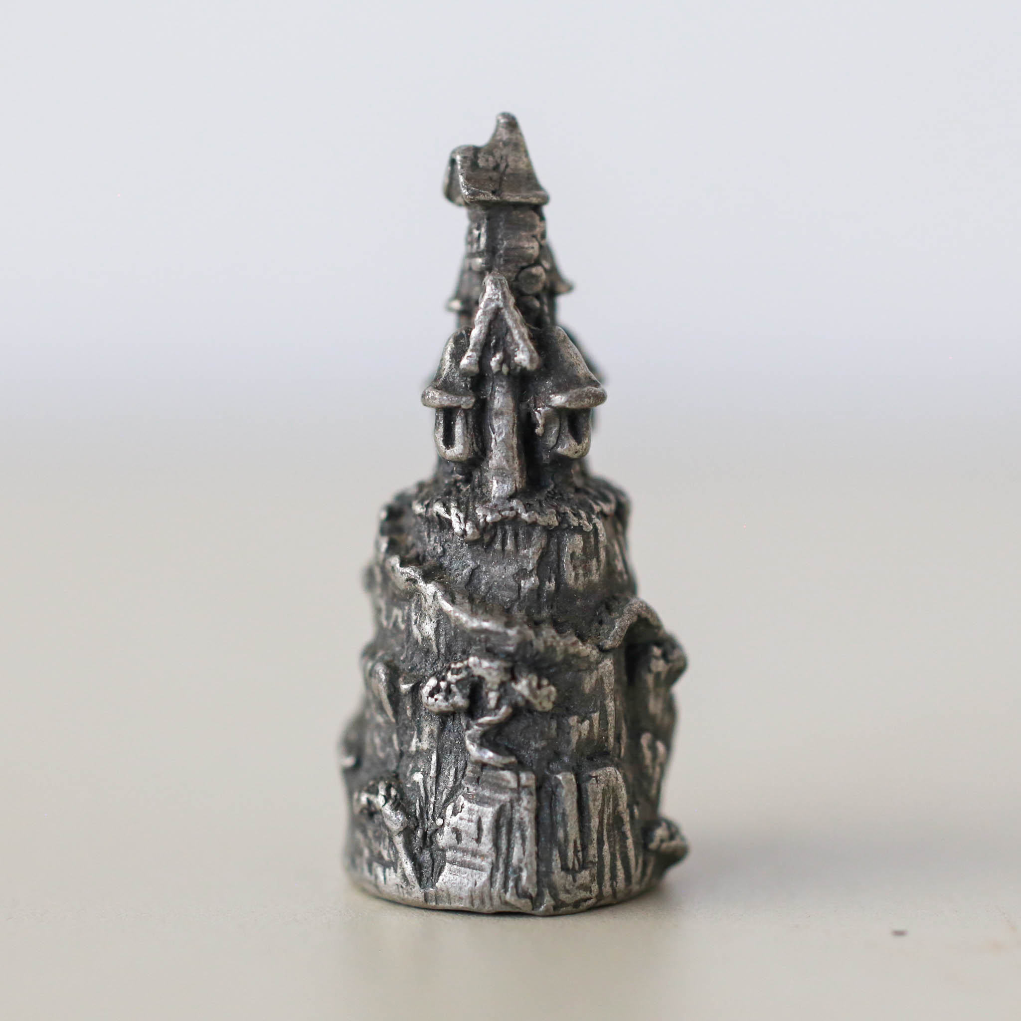 Metal miniature Tower / ミニチュアの塔