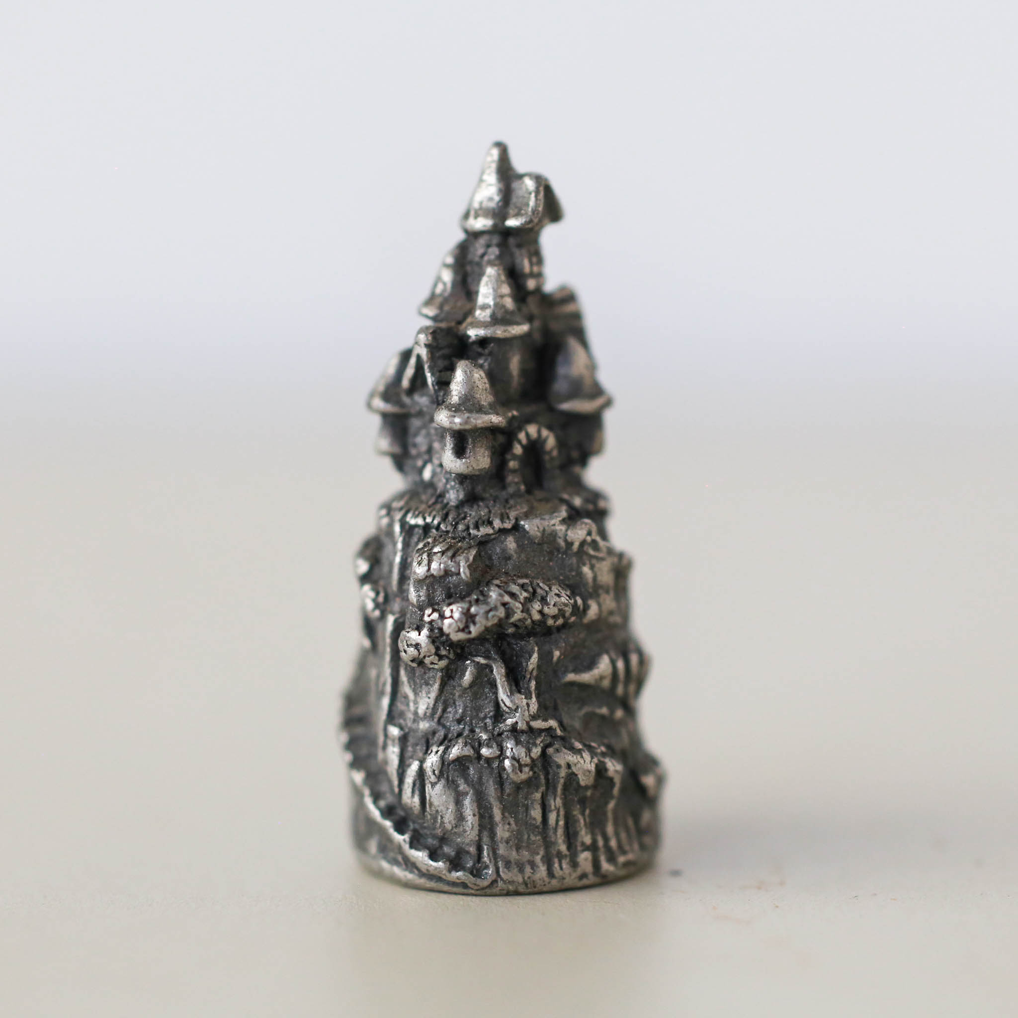Metal miniature Tower / ミニチュアの塔