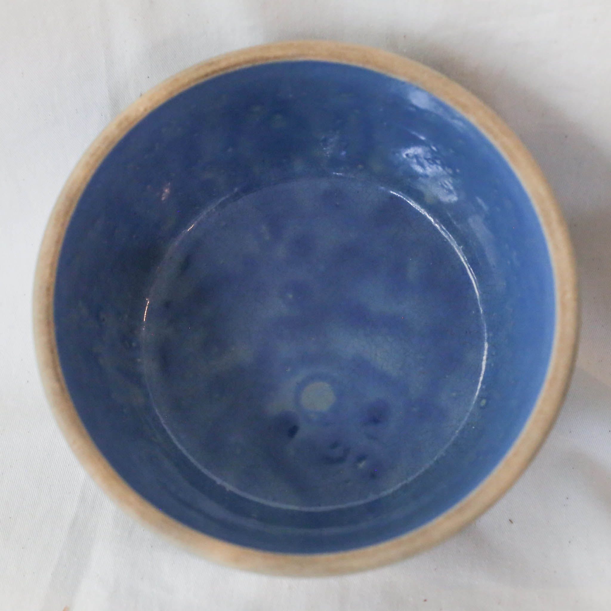 Pottery Blue Bowl / 陶器の青い鉢