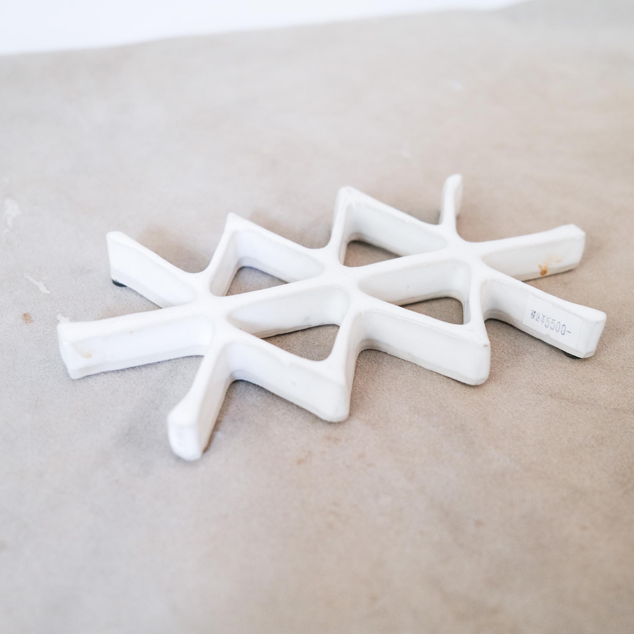 Ceramic Objects / セラミックのオブジェ