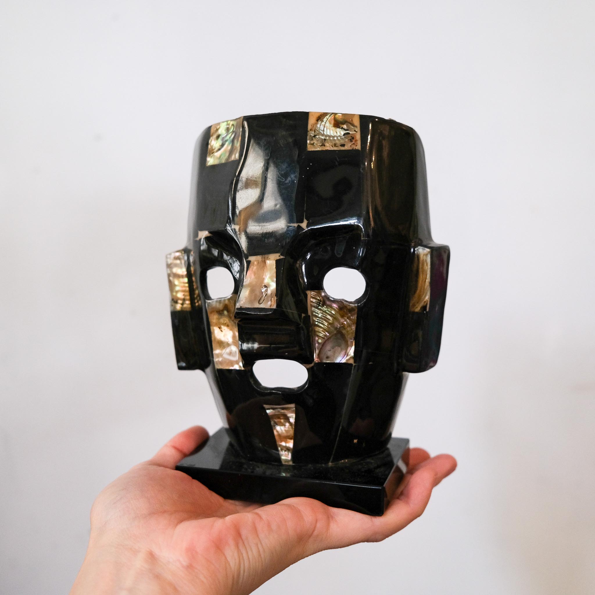Stone Masks / 石化面のオブジェ
