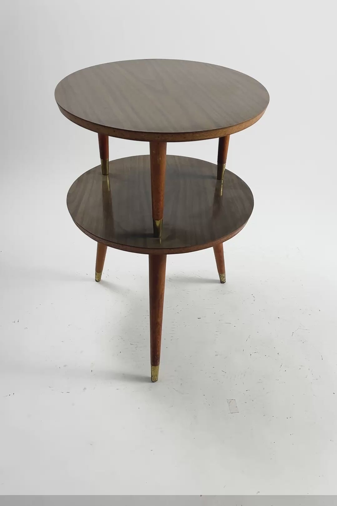 Load video: 2-Tier Side Table / 2段サイドテーブル