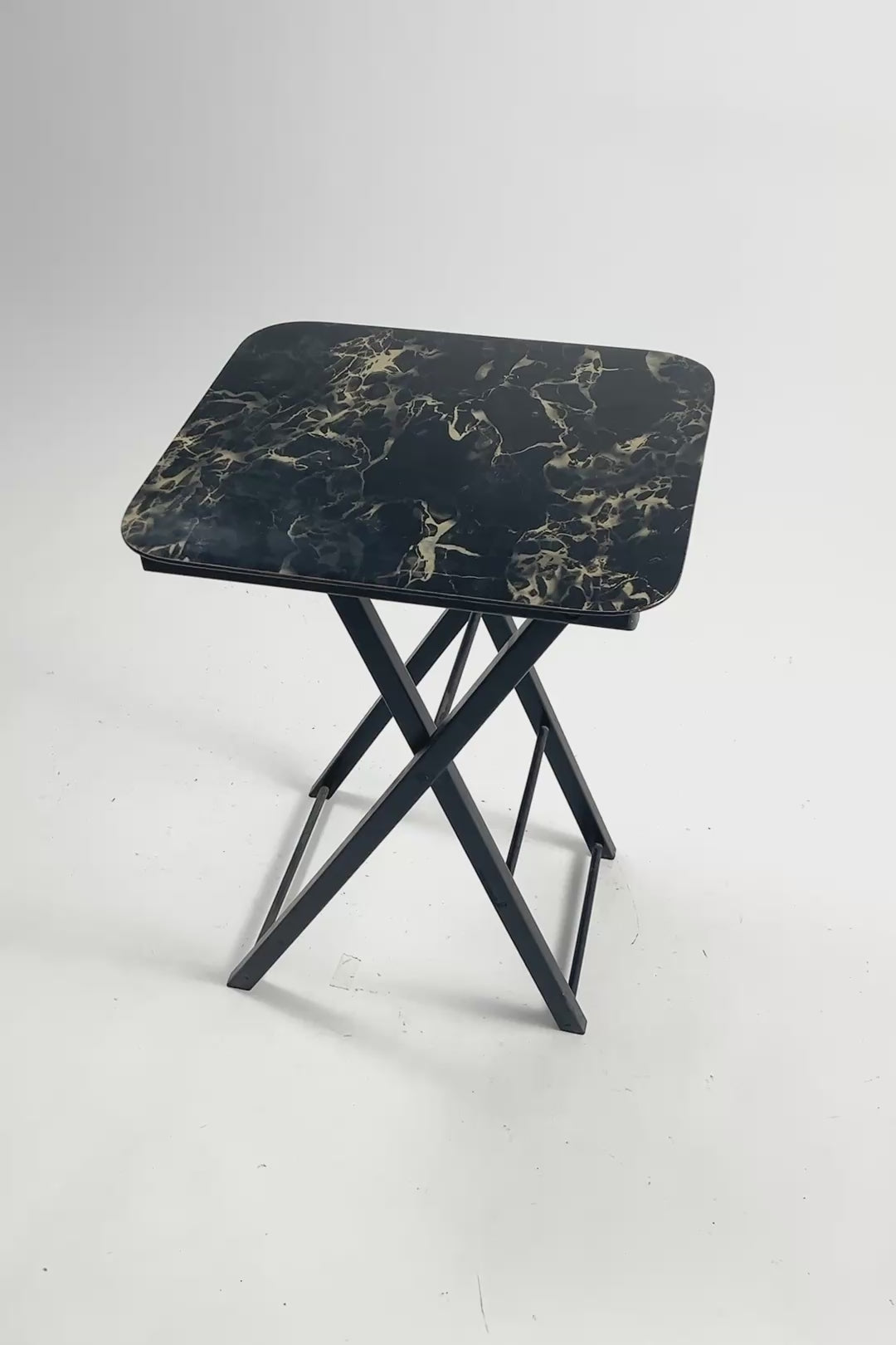 ビデオを読み込む: Folding Side Table / 折りたたみ サイドテーブル