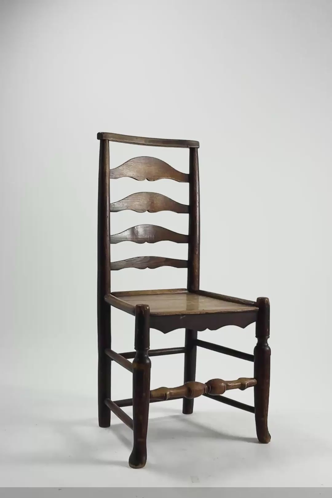 Load video: Ladderback Chair / ラダーバックチェア
