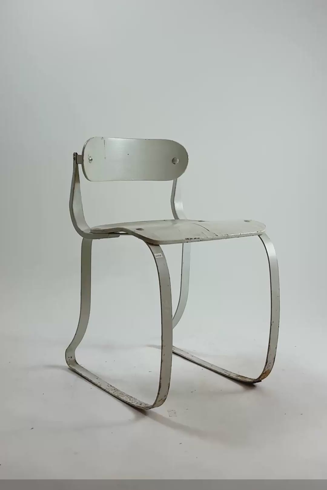 Load video: Ironrite Health Chair / IRONRITE ヘルスチェア